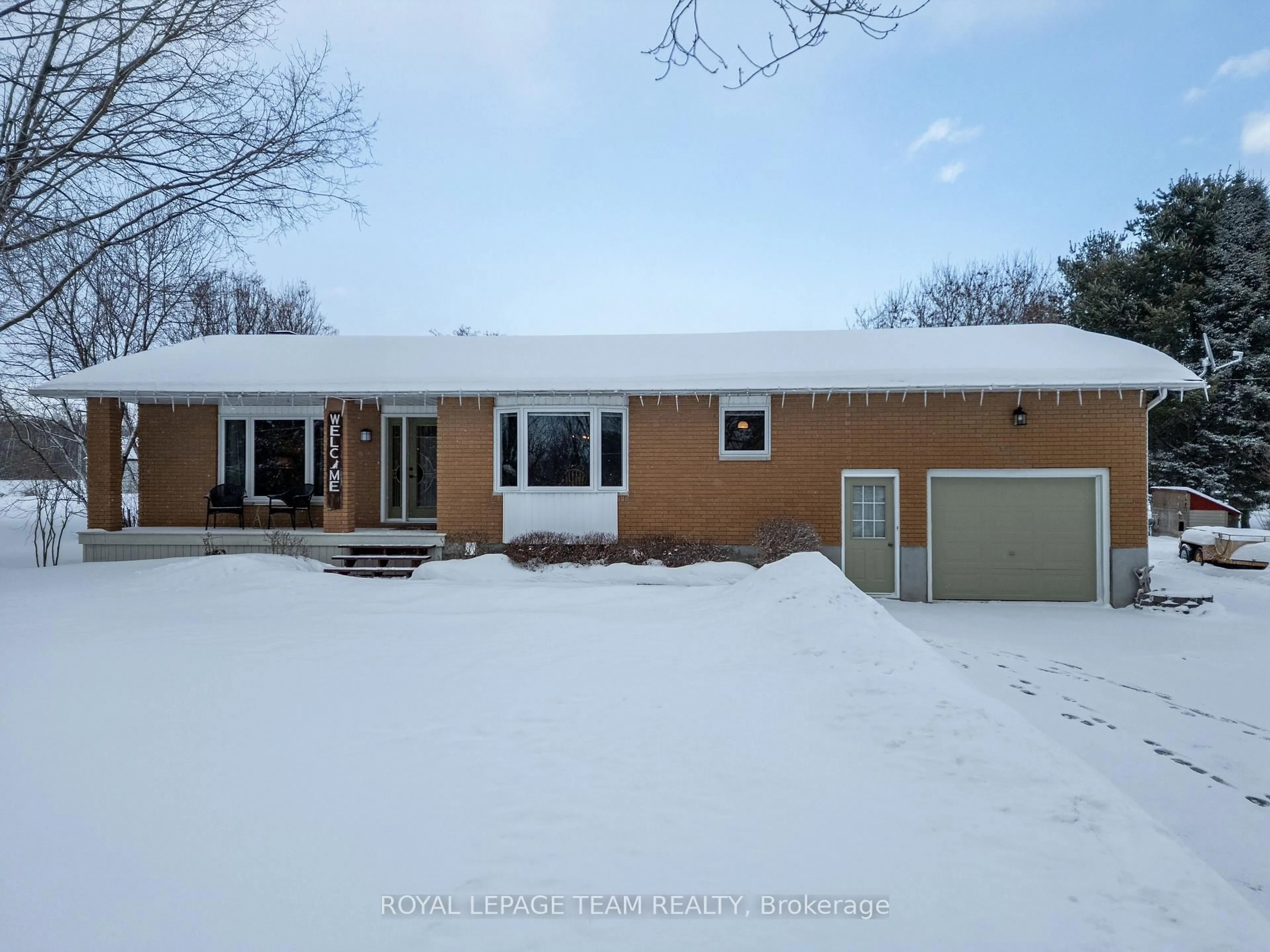 Unknown for 4009 Champlain St, Clarence-Rockland Ontario K0A 1E0