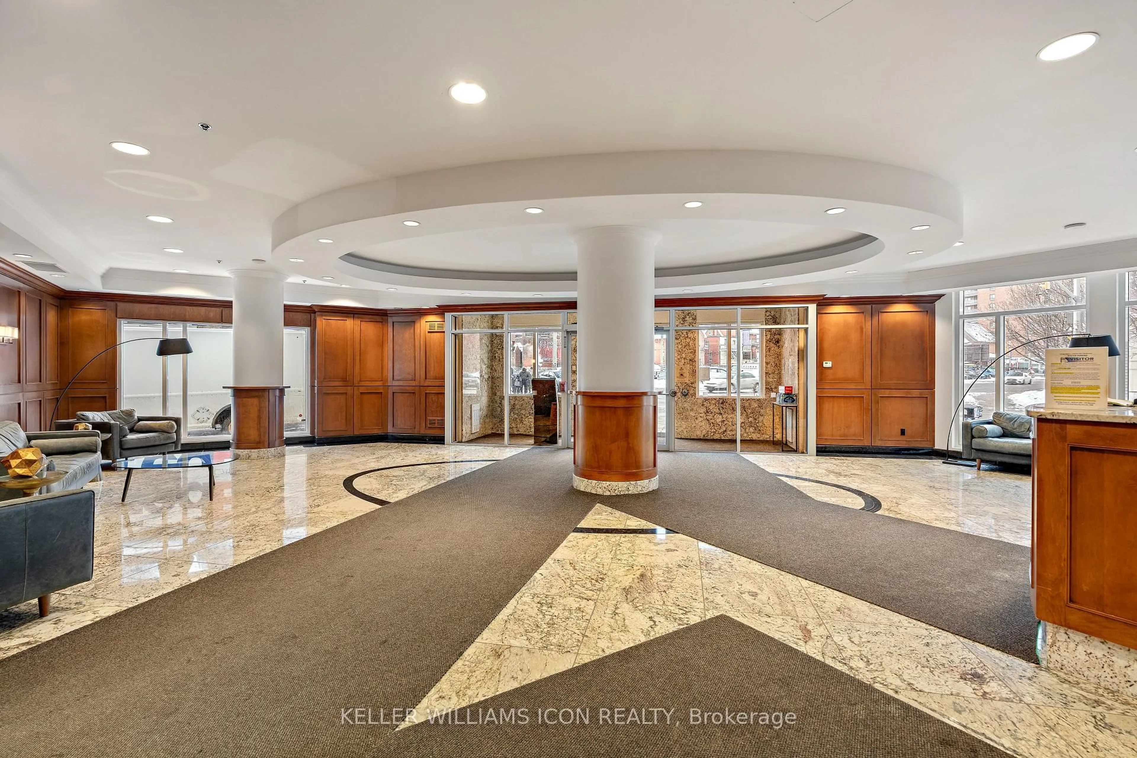 Lobby for 195 Besserer St #2308, Ottawa Ontario K1N 0B6