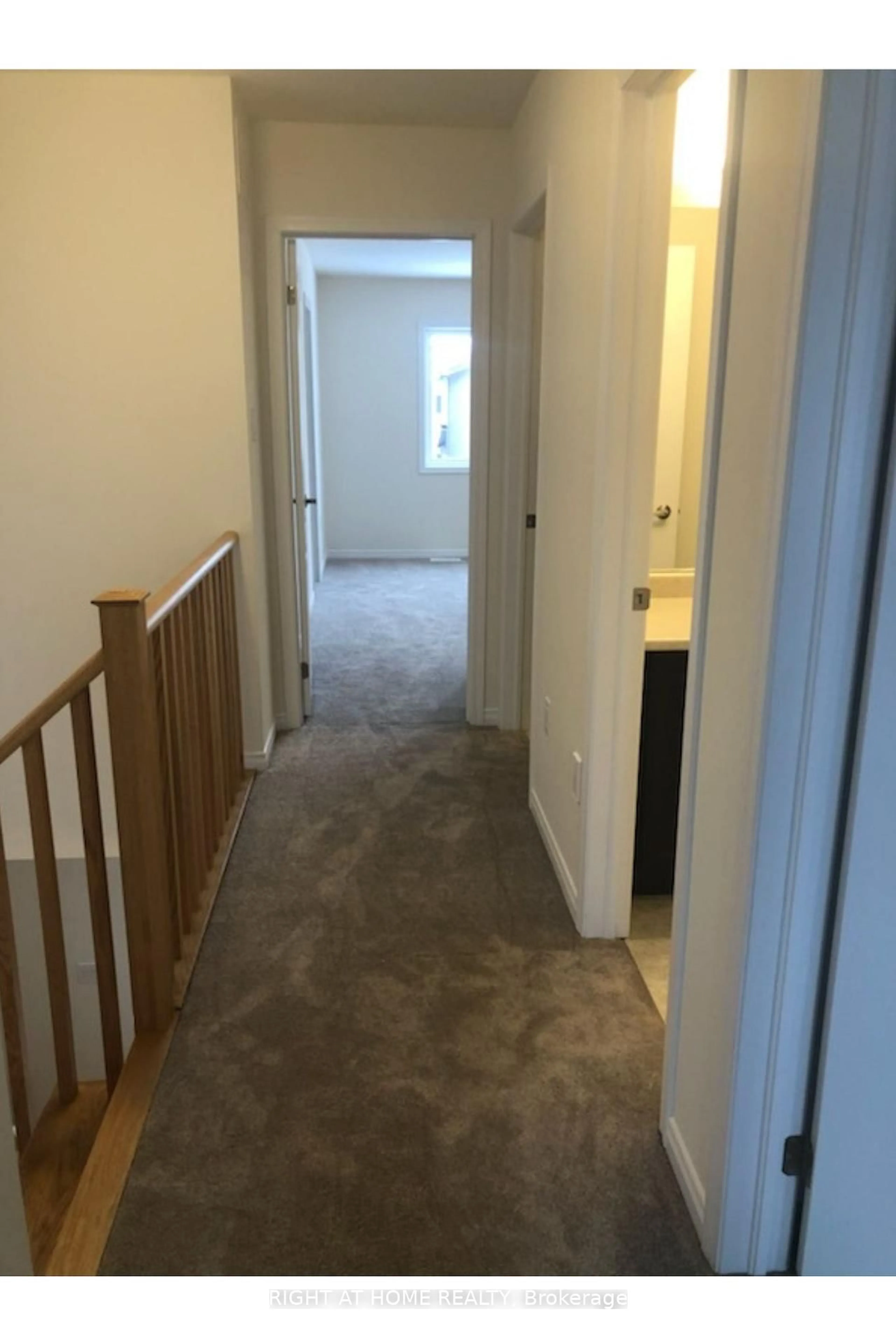 A pic of a room for 7807 Longhouse Lane, Niagara Falls Ontario L2H 3R7