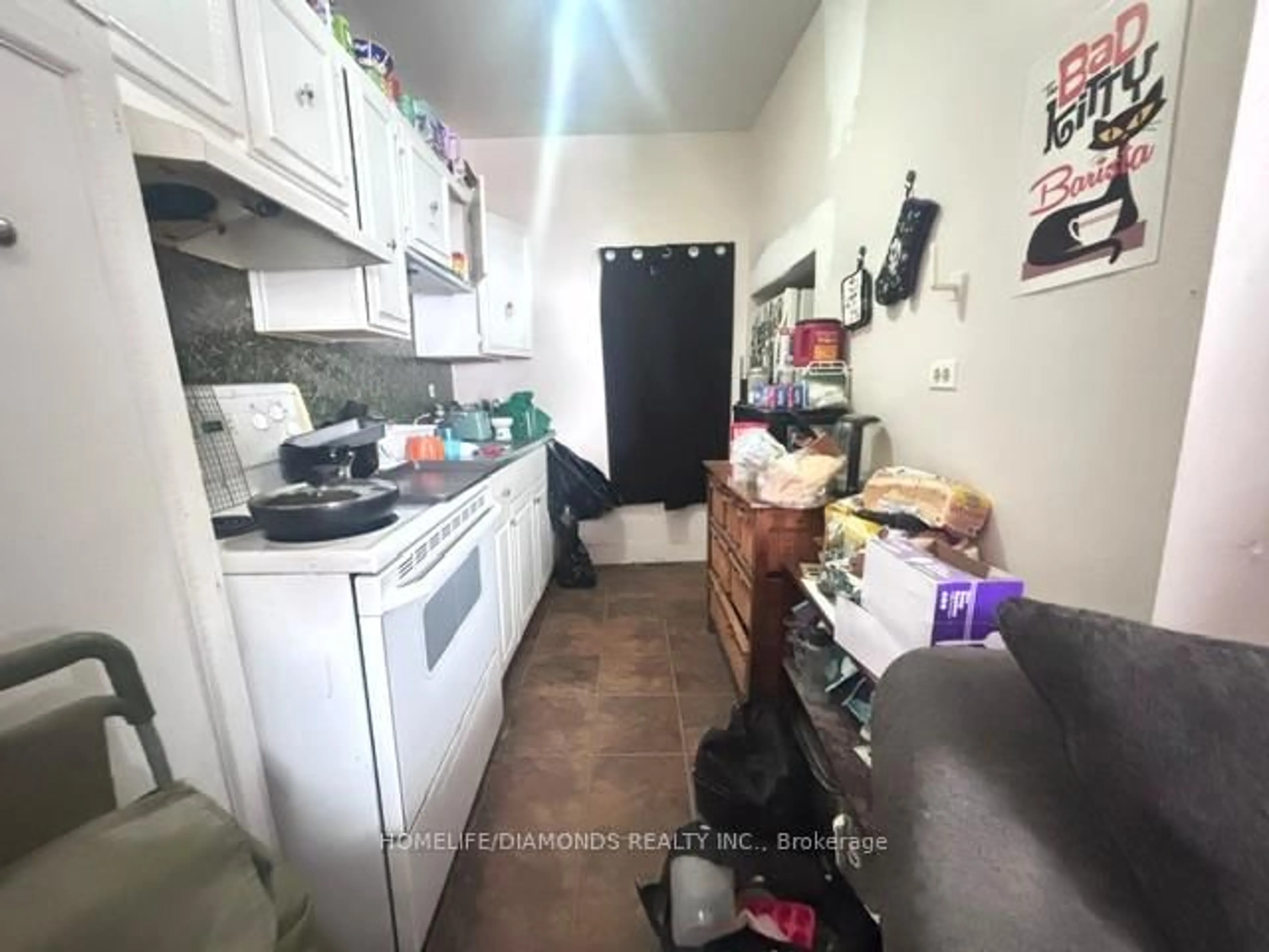 Standard kitchen, unknown for 4908 ST. LAWRENCE Ave, Niagara Falls Ontario L2E 3Y3