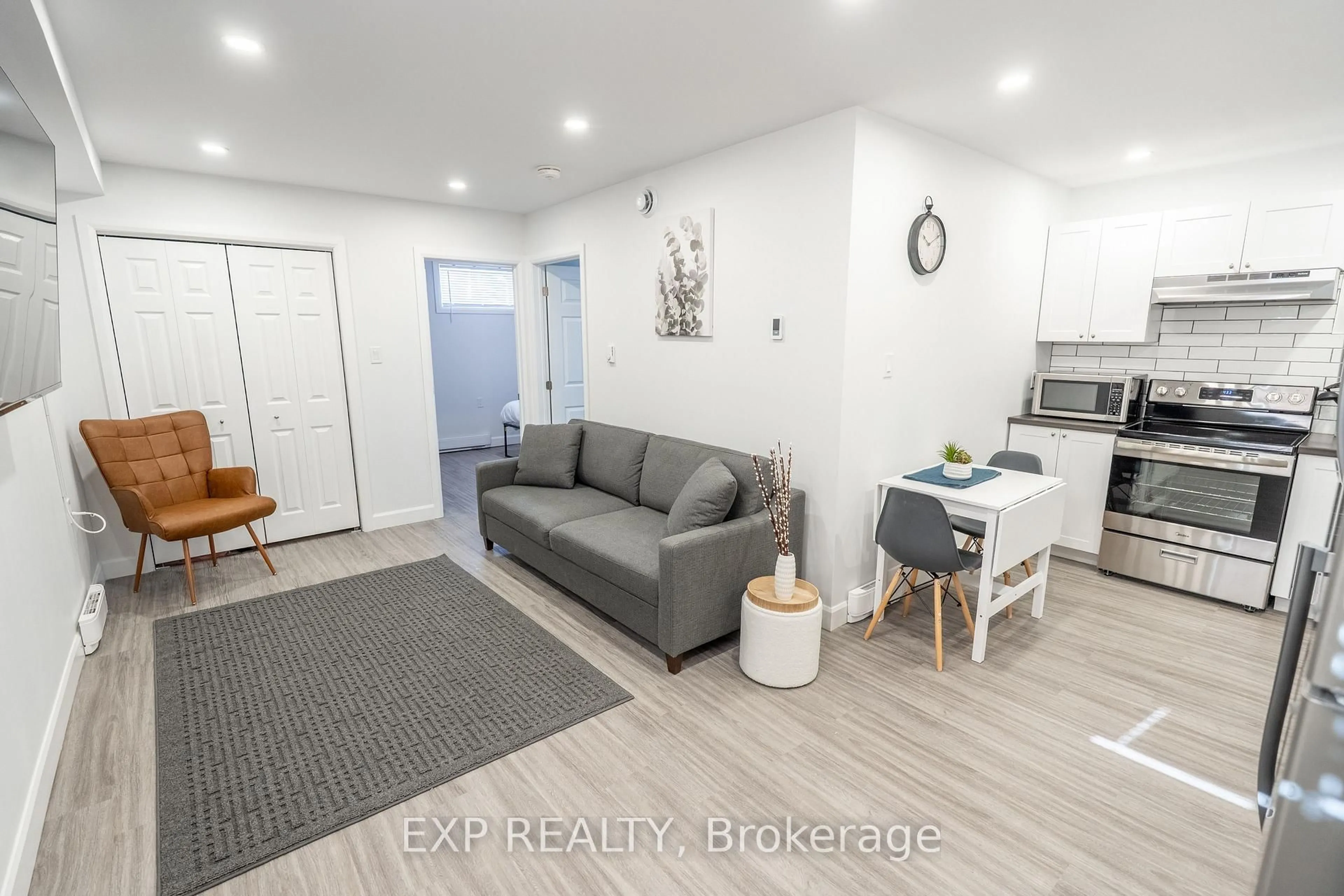 Unknown for 625 Montreal Rd, Cornwall Ontario K6H 1C3