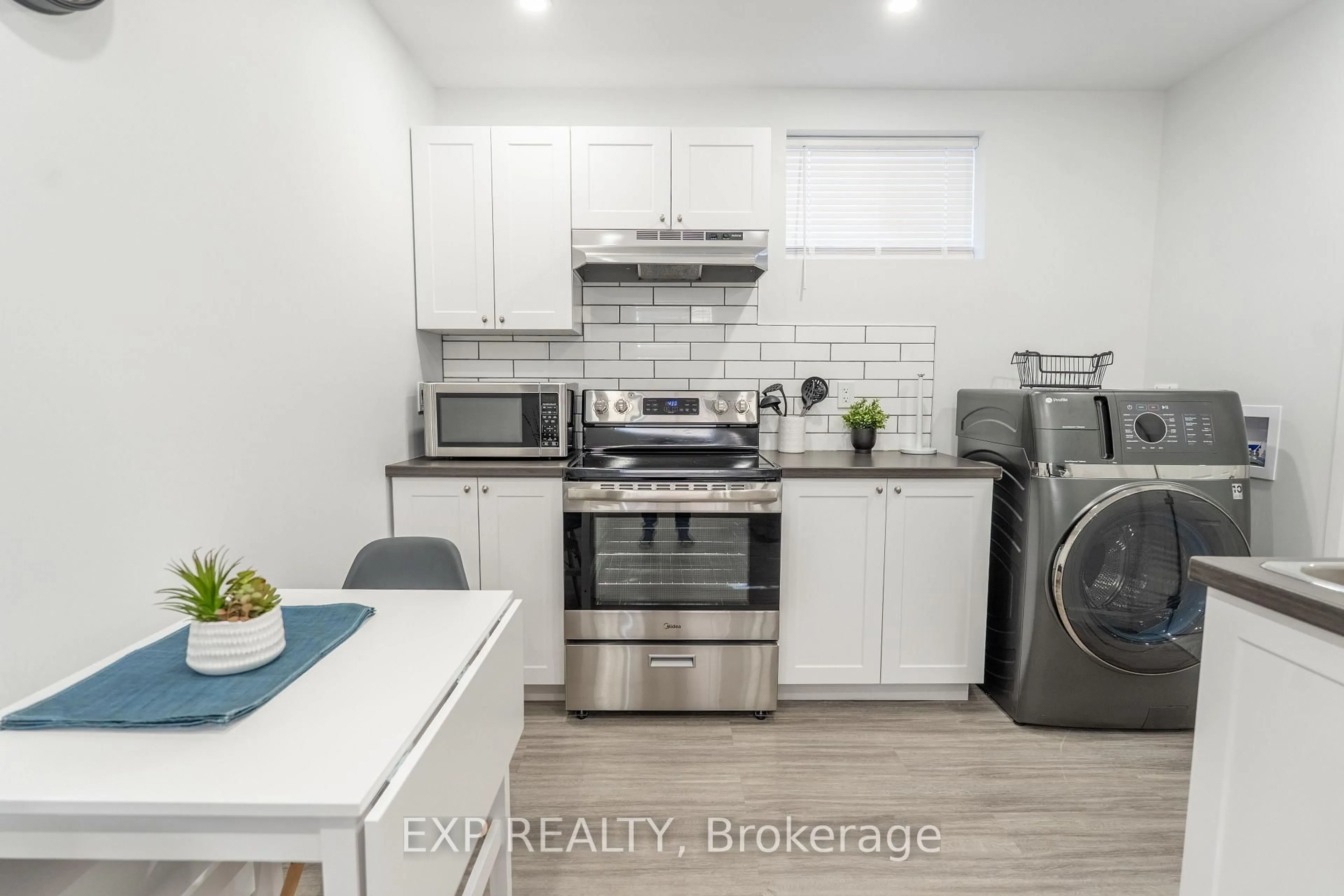 Unknown for 625 Montreal Rd, Cornwall Ontario K6H 1C3