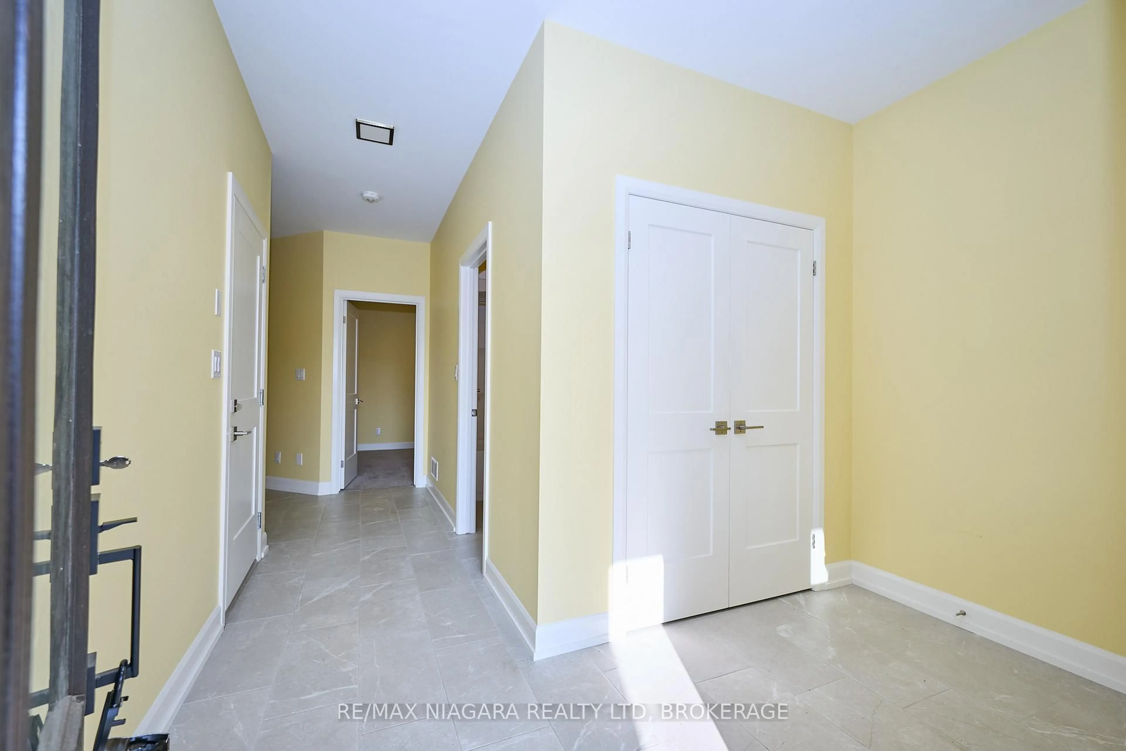 Unknown for 3947 Mitchell Cres, Fort Erie Ontario L0S 1S0