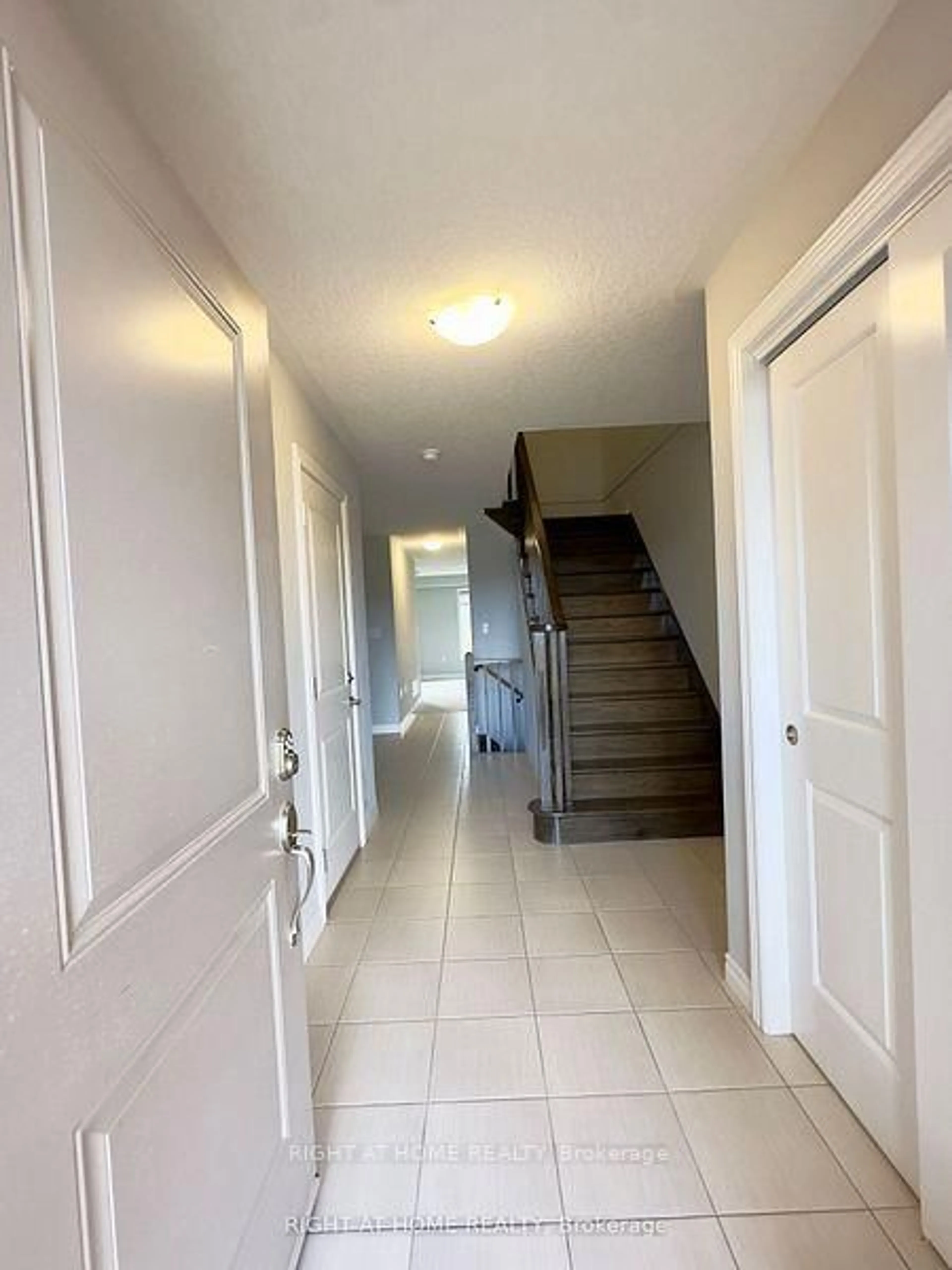 Unknown for 194 Dalgleish Tr, Hamilton Ontario L0R 1P0