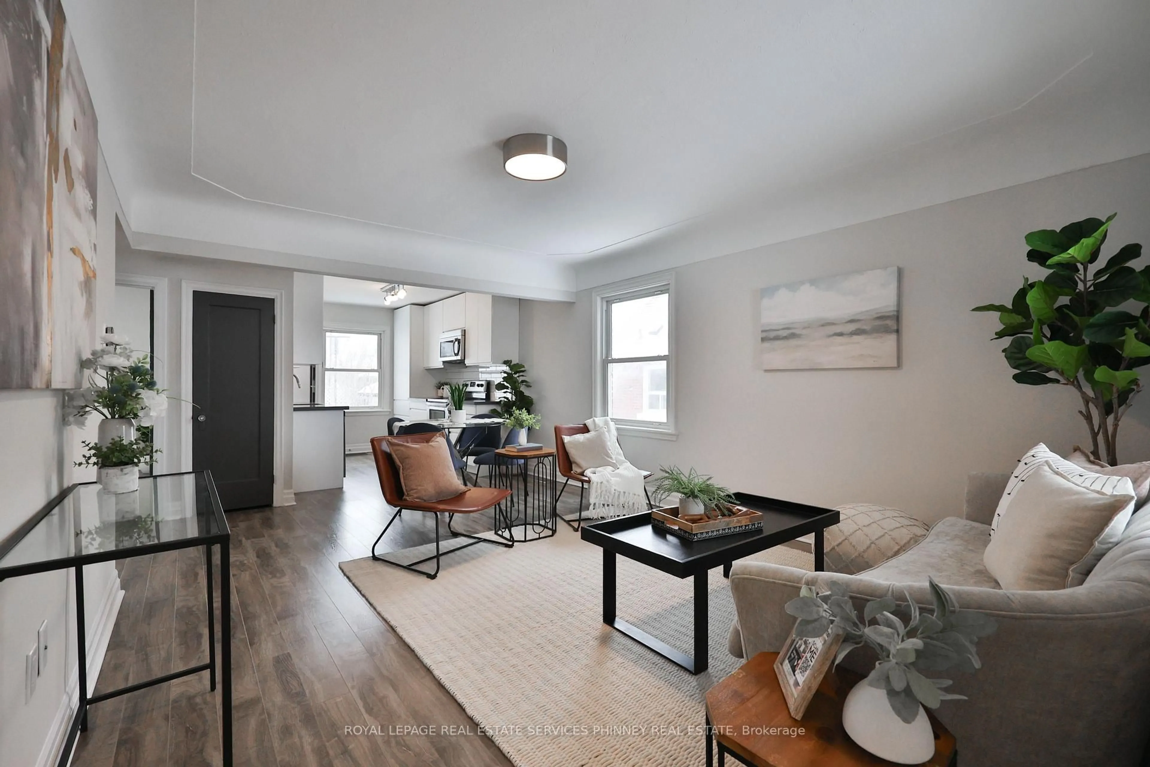 Living room with furniture, unknown for 256 Walter Ave, Hamilton Ontario L8K 3L4