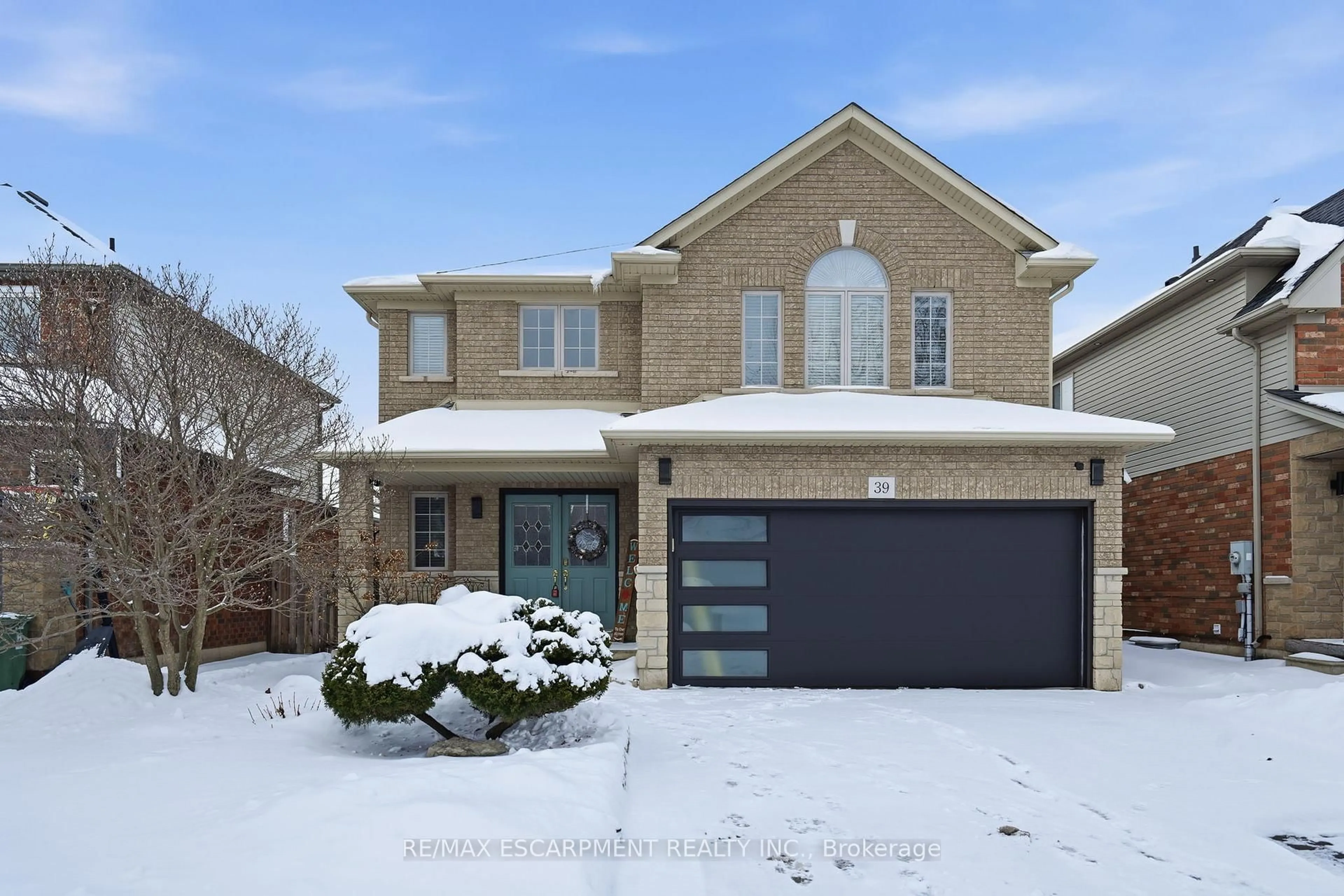 Home with brick exterior material, street for 39 Wilbur Dr, Hamilton Ontario L0R 1C0