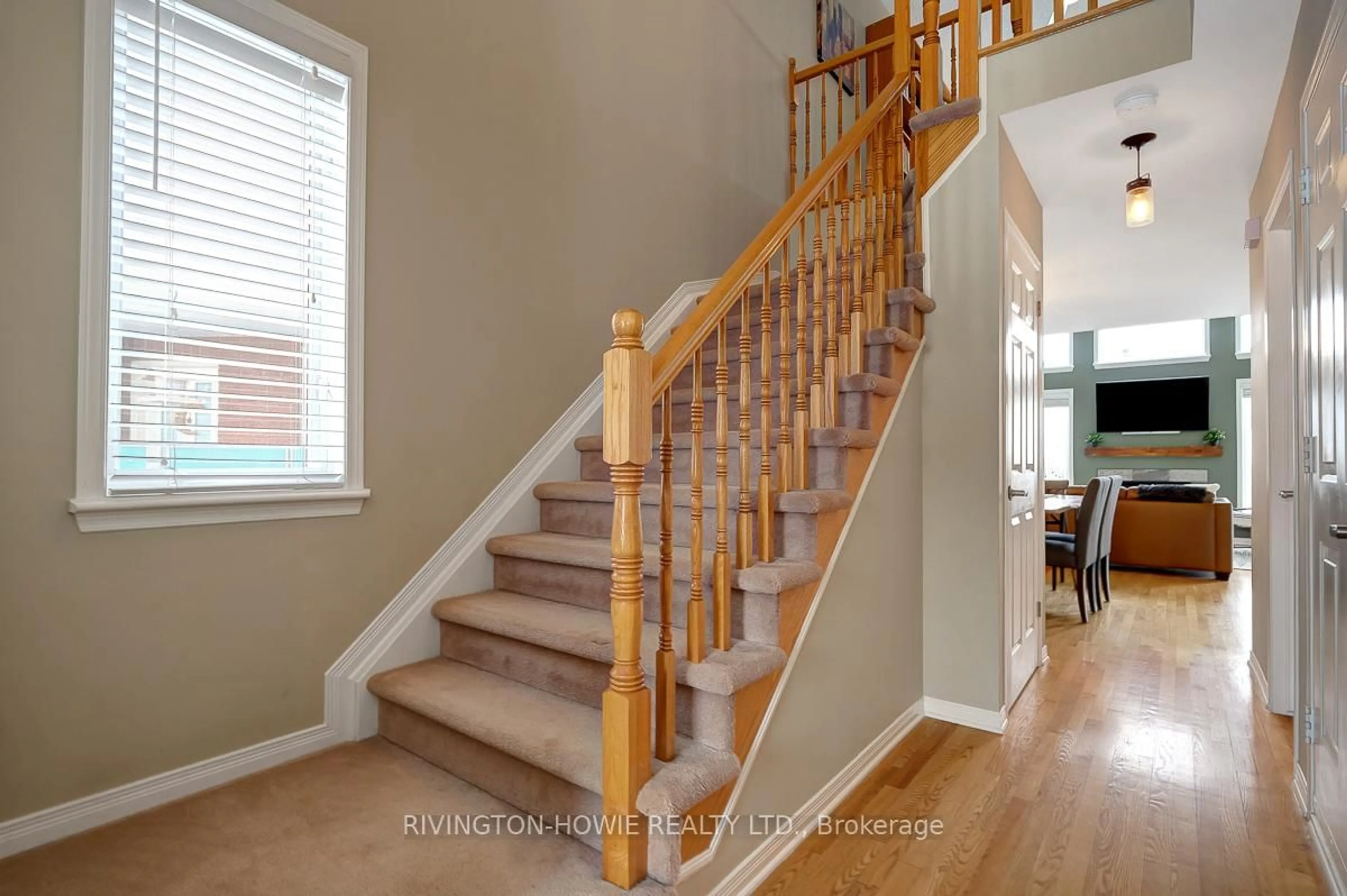 Unknown for 19 Calaveras Ave, Ottawa Ontario K2J 4Z8