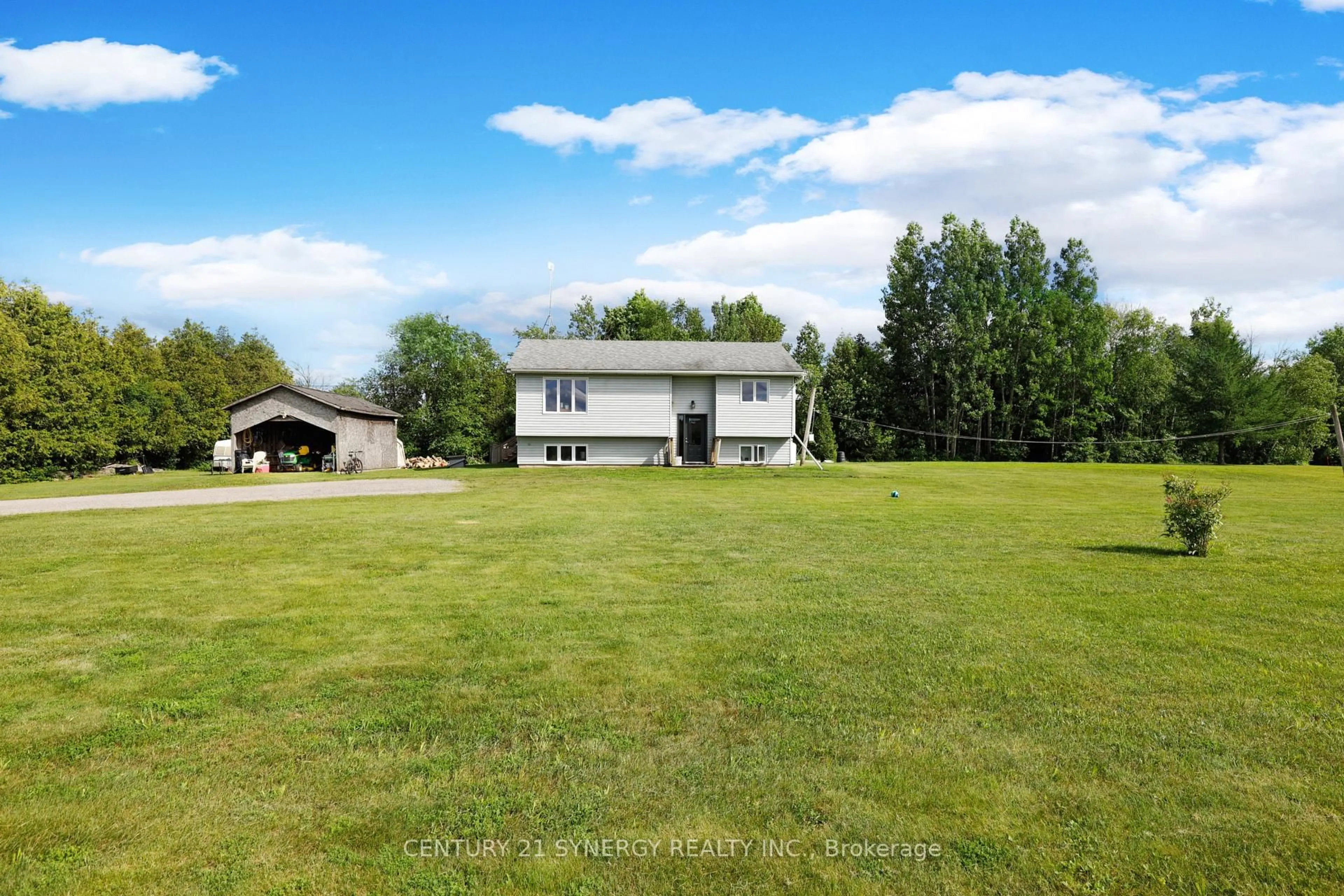 A pic from outside/outdoor area/front of a property/back of a property/a pic from drone, unknown for 387 Kerford Rd, Merrickville-Wolford Ontario K0G 1N0
