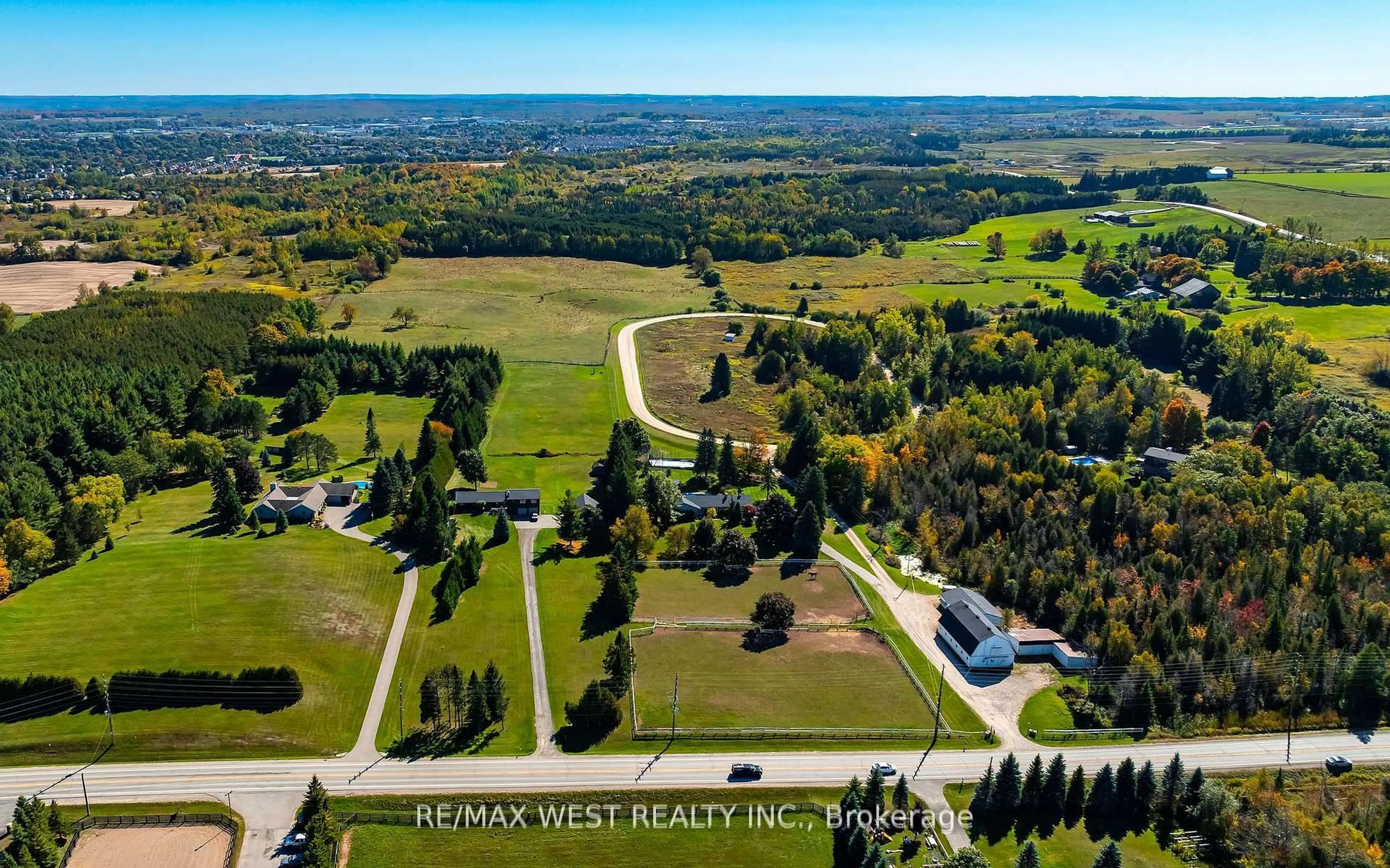 A pic from outside/outdoor area/front of a property/back of a property/a pic from drone, unknown for 246044 County Rd 16 Rd, Mono Ontario L9W 6K2