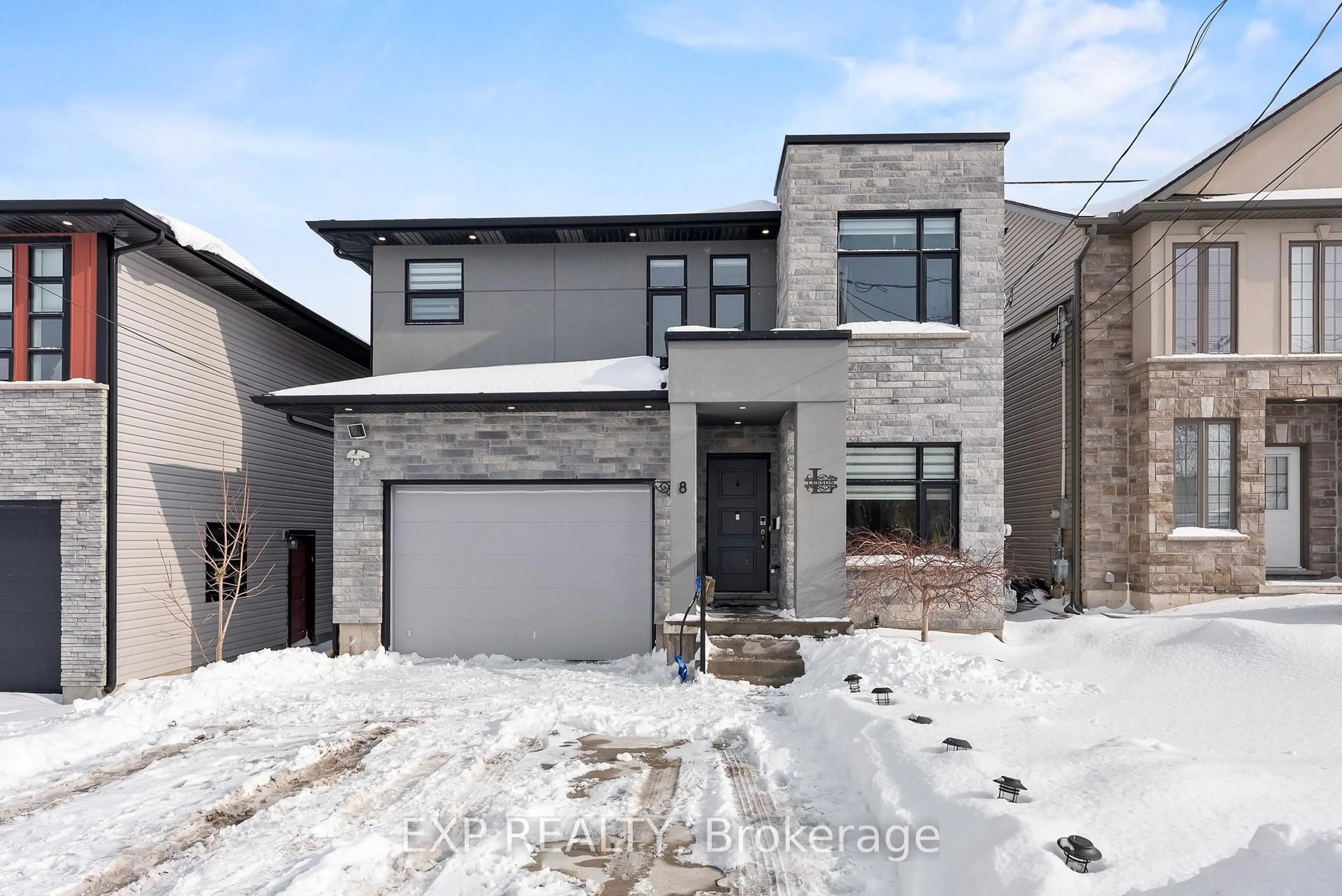 Home with brick exterior material, street for 8 Leeson St, St. Catharines Ontario L2T 2R1