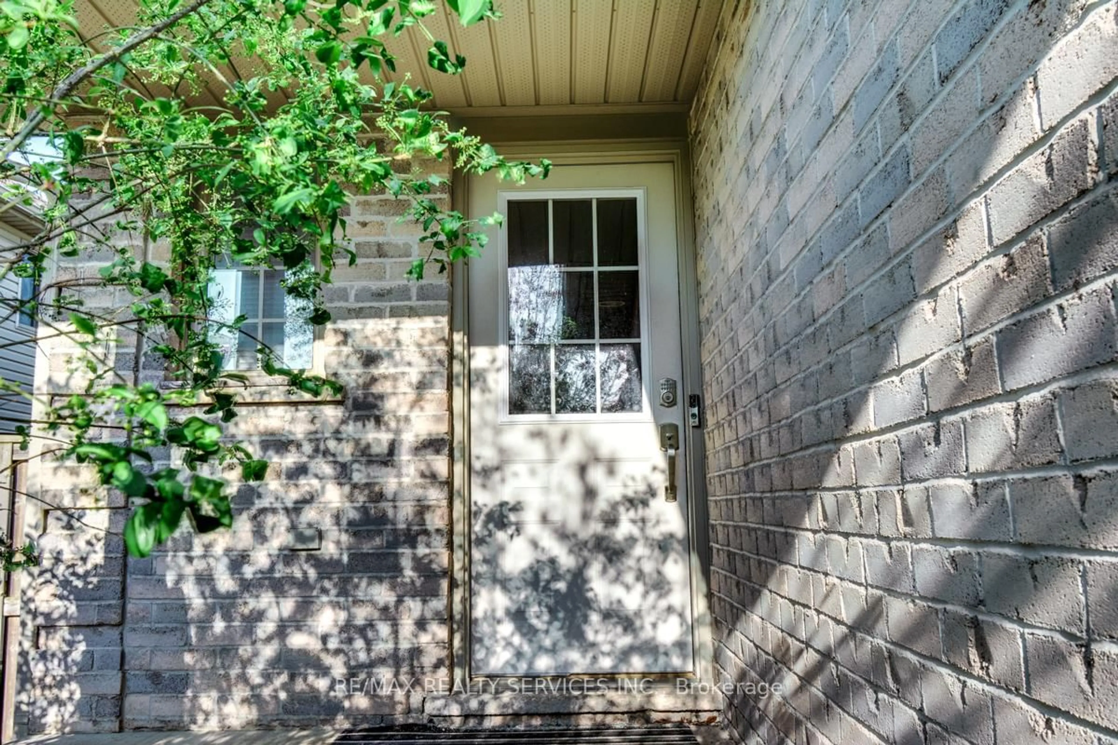 Unknown for 21 FAITH Blvd, St. Thomas Ontario N5R 6L3