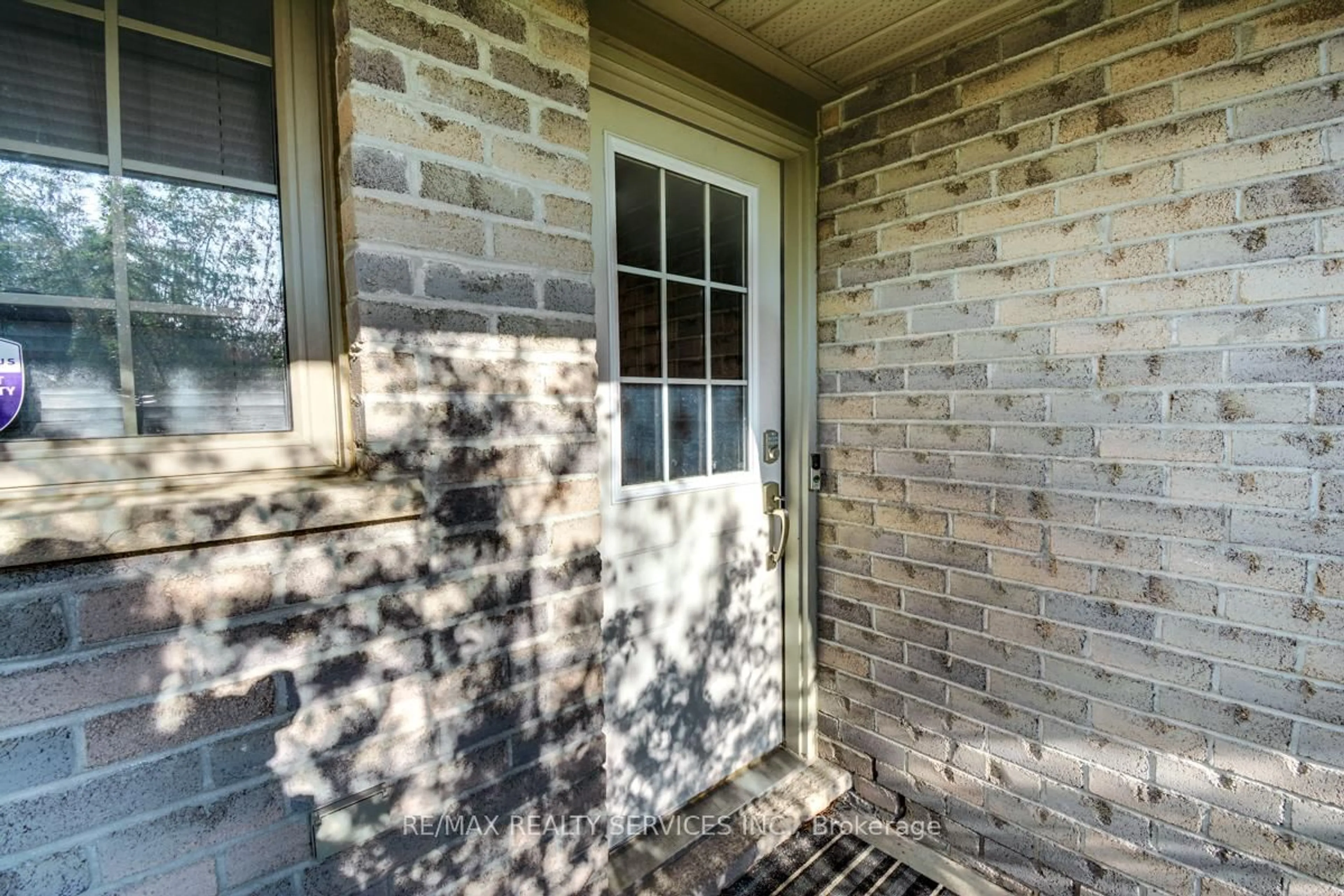 Unknown for 21 FAITH Blvd, St. Thomas Ontario N5R 6L3