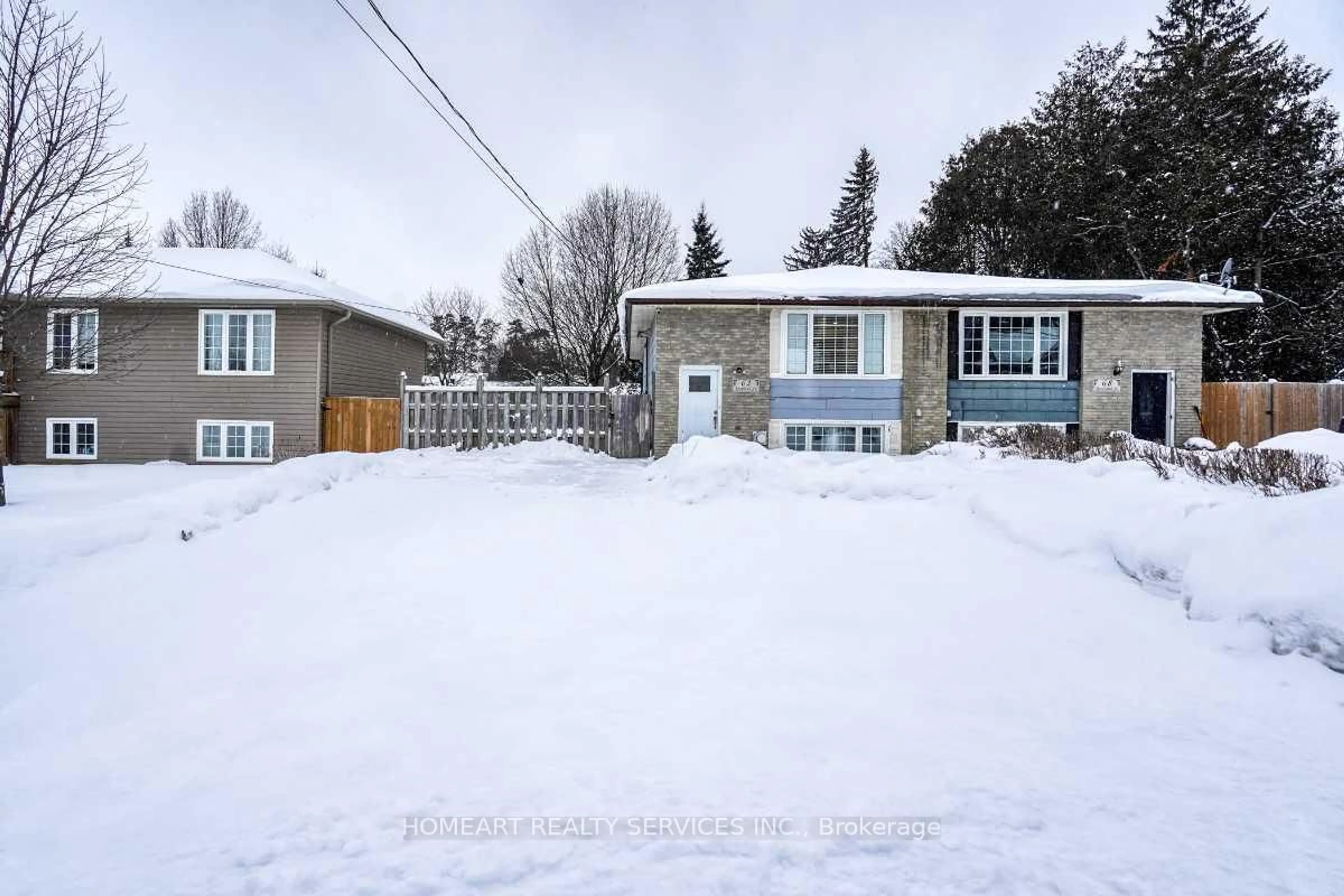 A pic from outside/outdoor area/front of a property/back of a property/a pic from drone, street for 62 Kertland St, Centre Wellington Ontario N0B 1S0