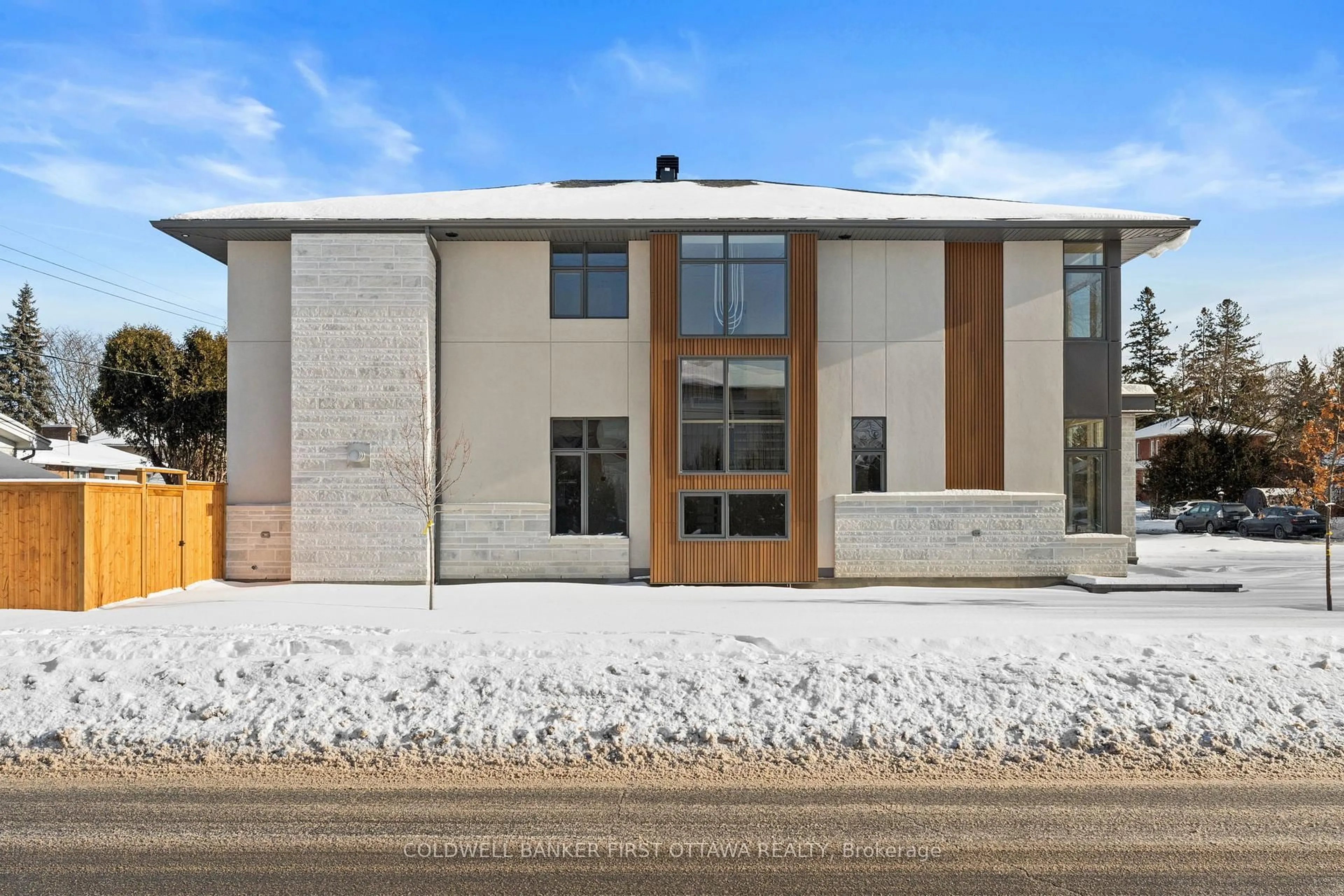 Home with brick exterior material, building for 93 LOTTA Ave, Ottawa Ontario K2G 2B8