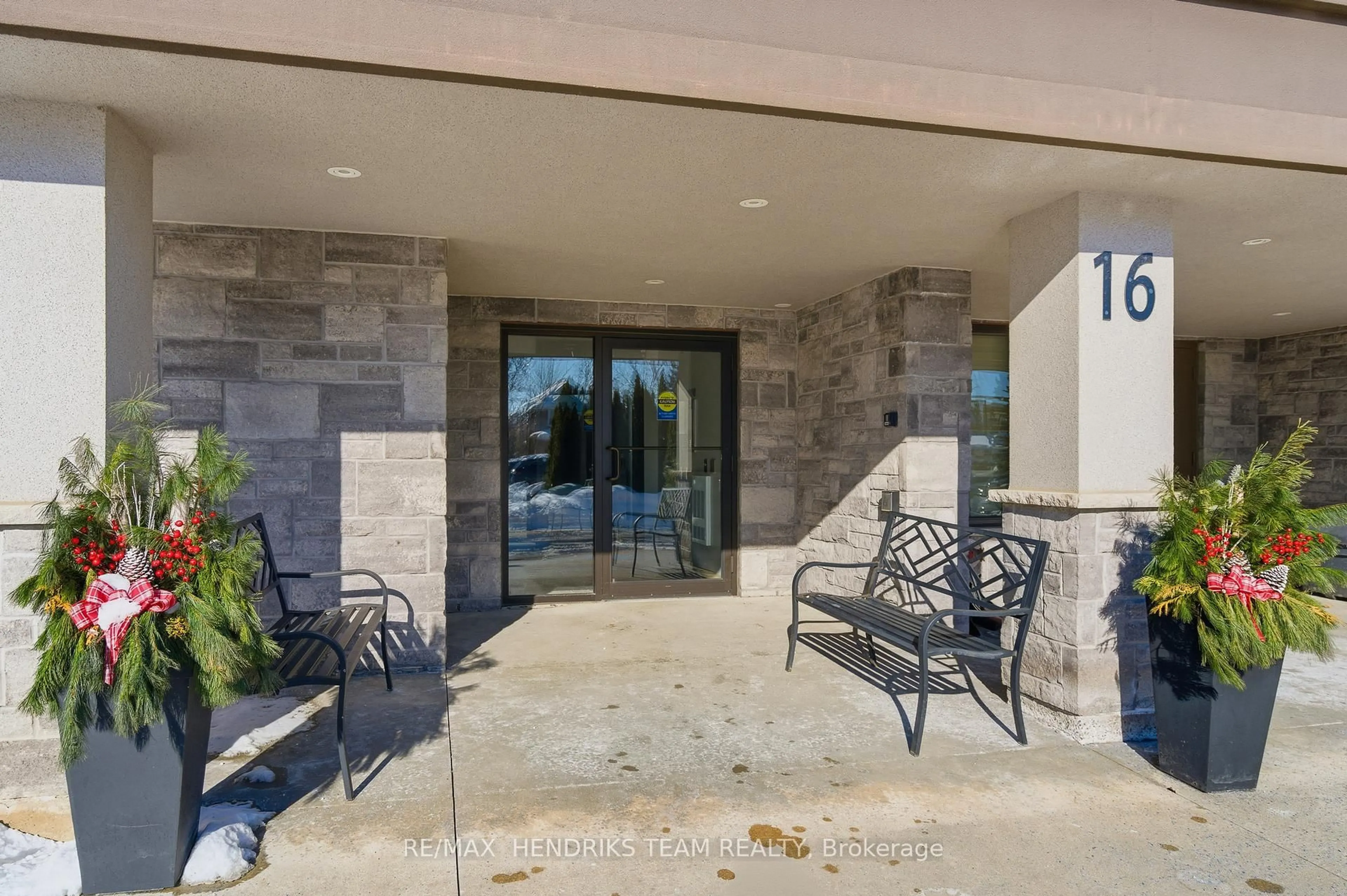 Unknown for 16 Sullivan Ave #109, Thorold Ontario L2V 2Y2