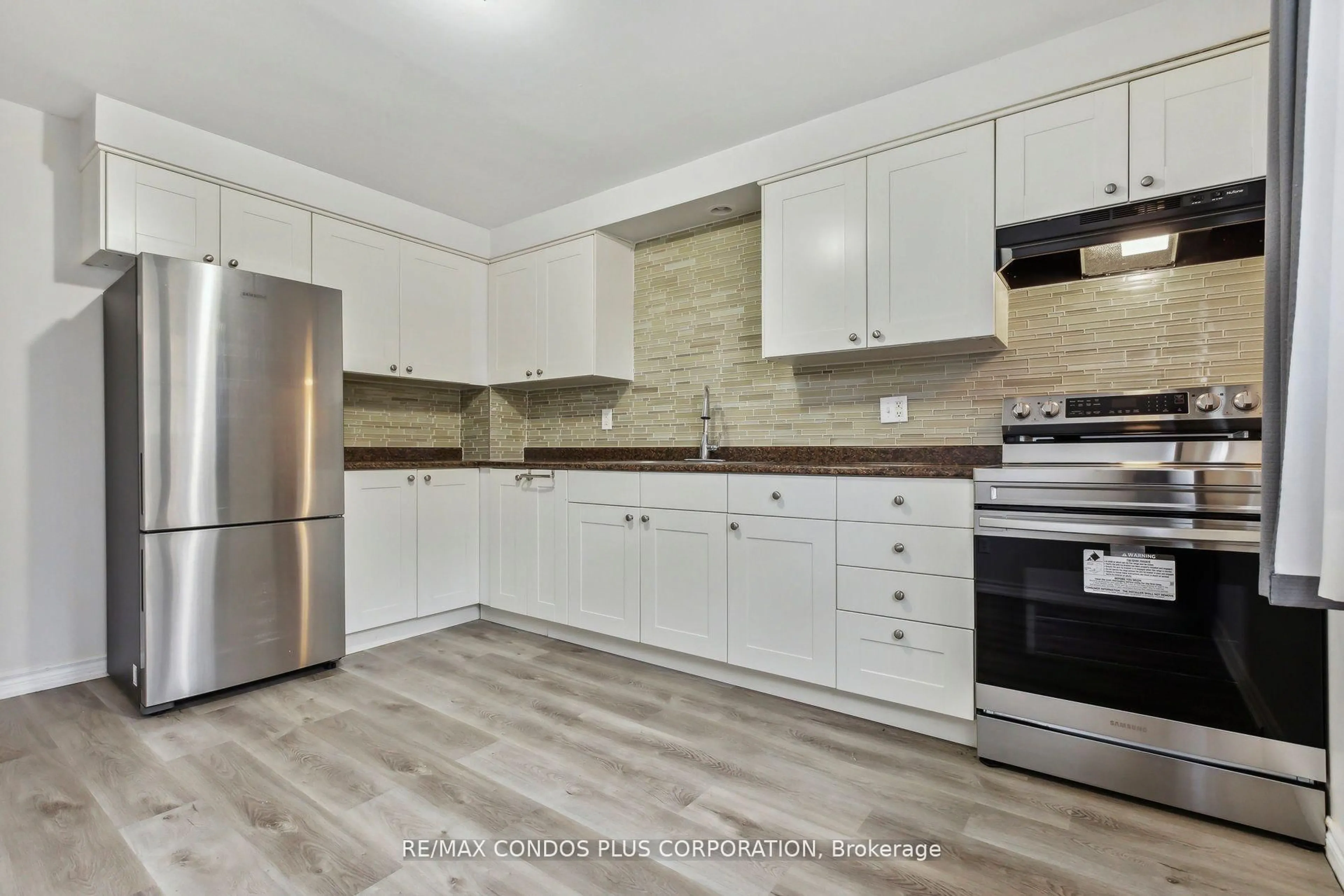 Open concept kitchen, unknown for 294 FERGUS Ave #2, Kitchener Ontario N2A 2H5