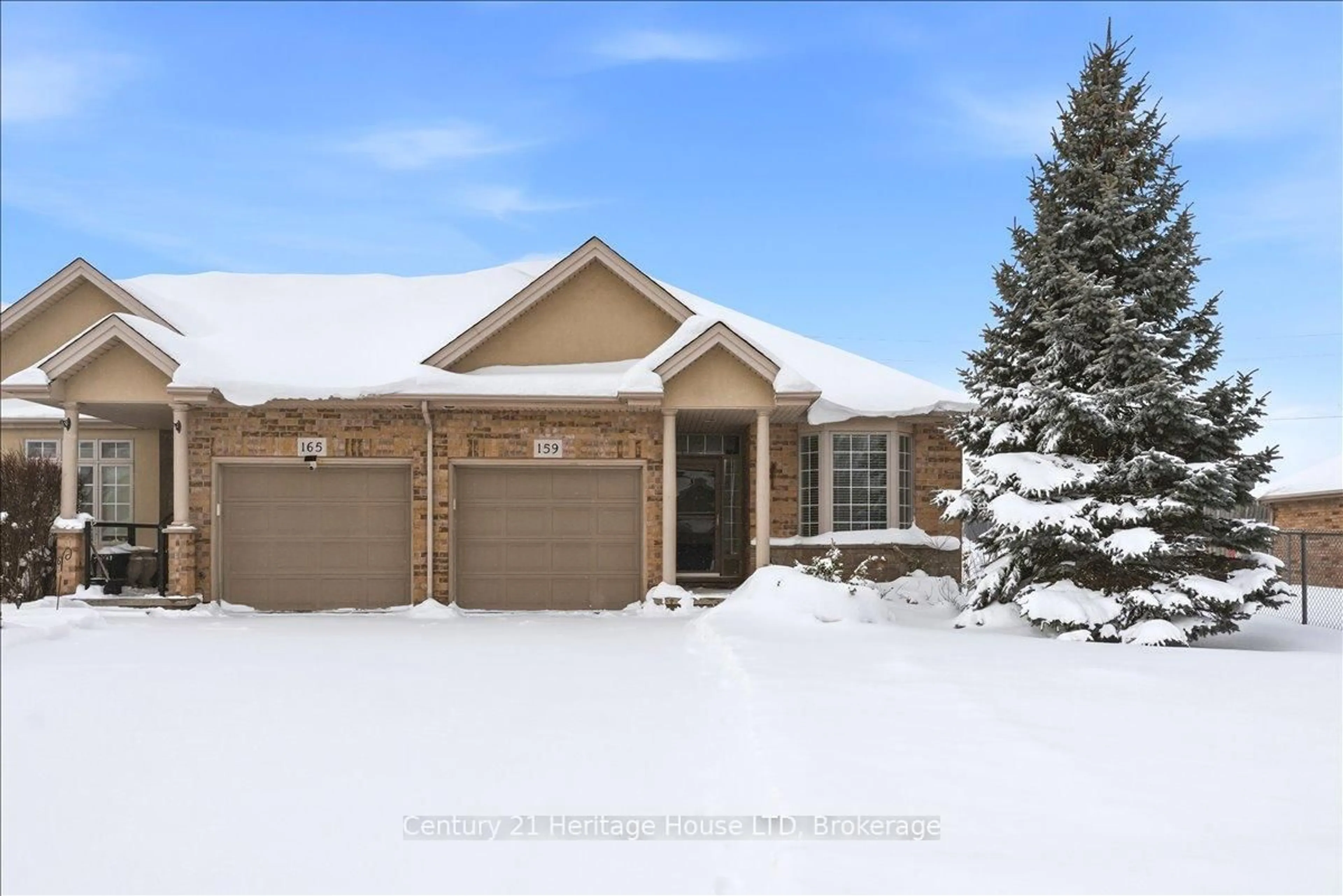 Home with brick exterior material, street for 159 Willowlanding Crt, Welland Ontario L3C 7L8