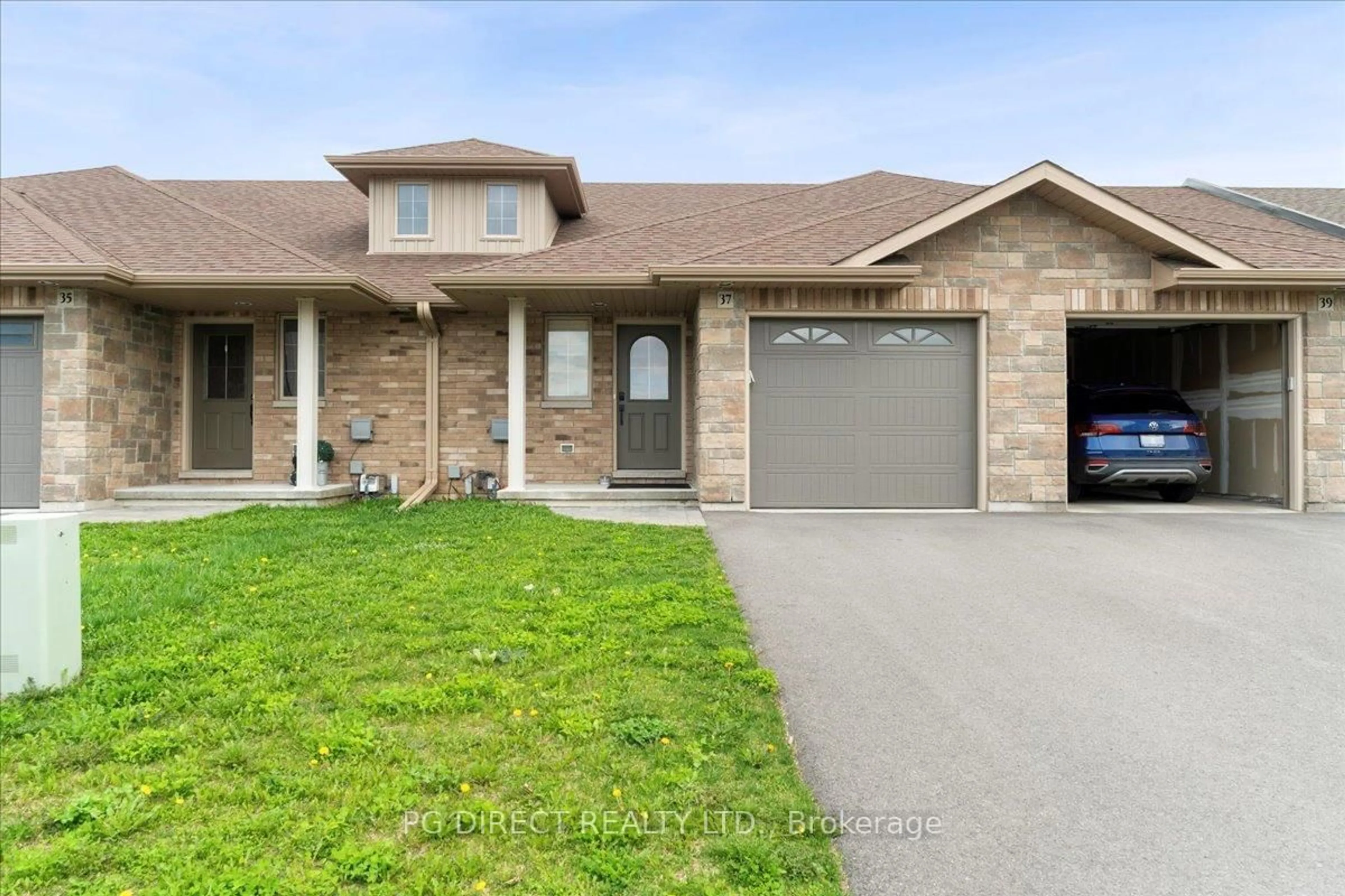 Home with brick exterior material, street for 37 Hillside Meadow Dr, Quinte West Ontario K0K 1L0