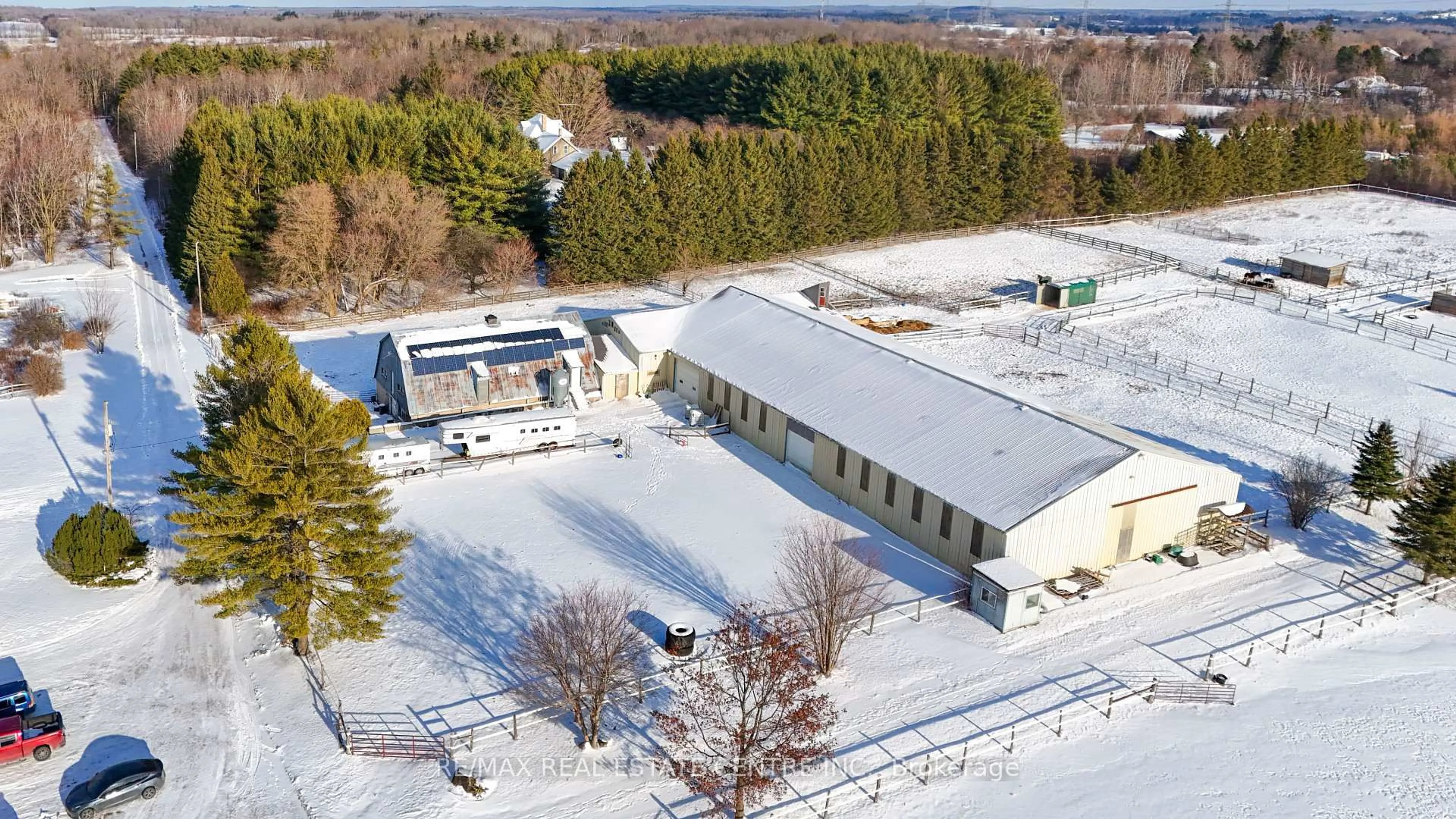 A pic from outside/outdoor area/front of a property/back of a property/a pic from drone, building for 4314 Victoria Rd, Puslinch Ontario N0B 2J0