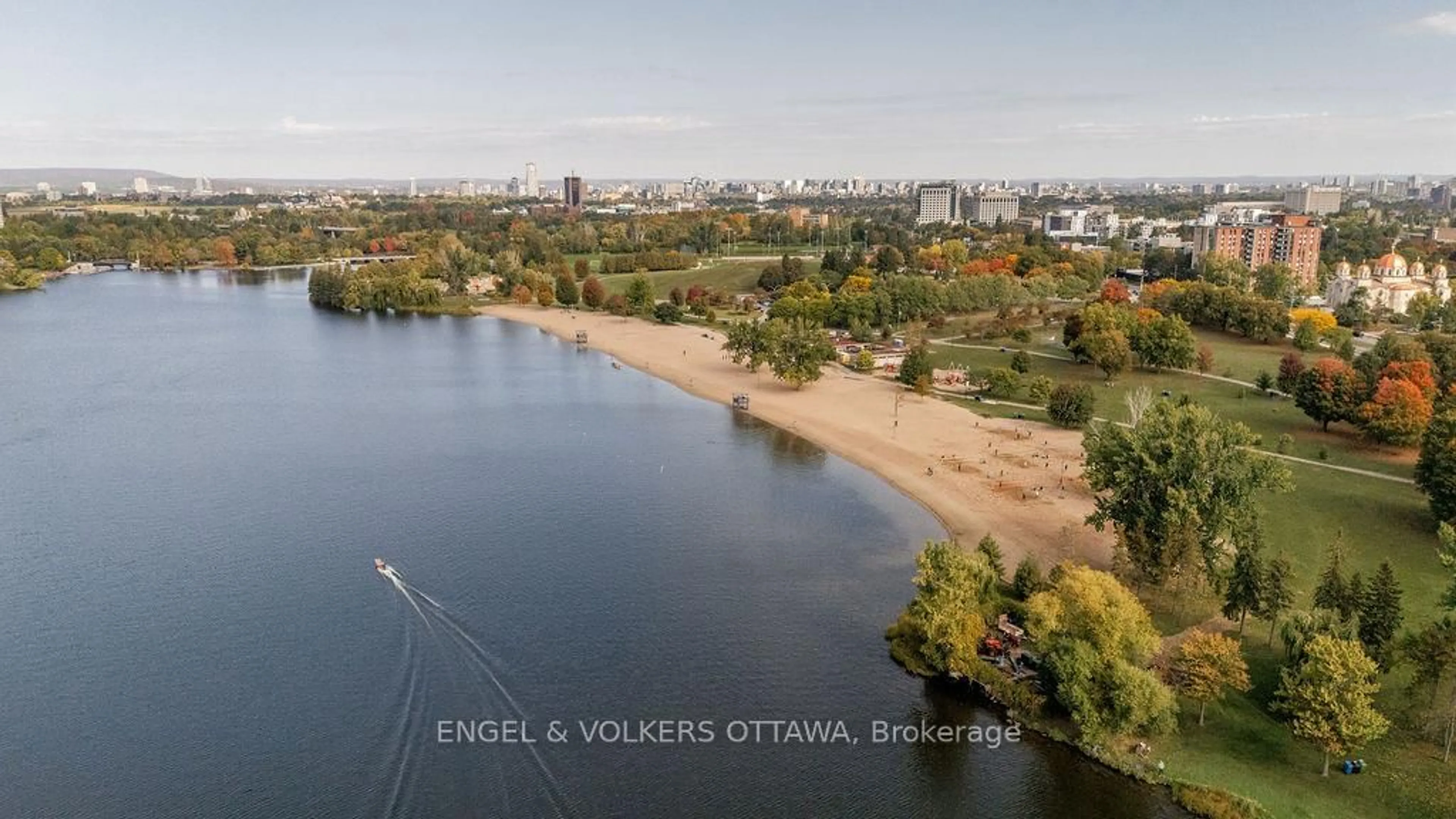 A pic from outside/outdoor area/front of a property/back of a property/a pic from drone, water/lake/river/ocean view for 12 Bayside Private, Ottawa Ontario K1V 9R3