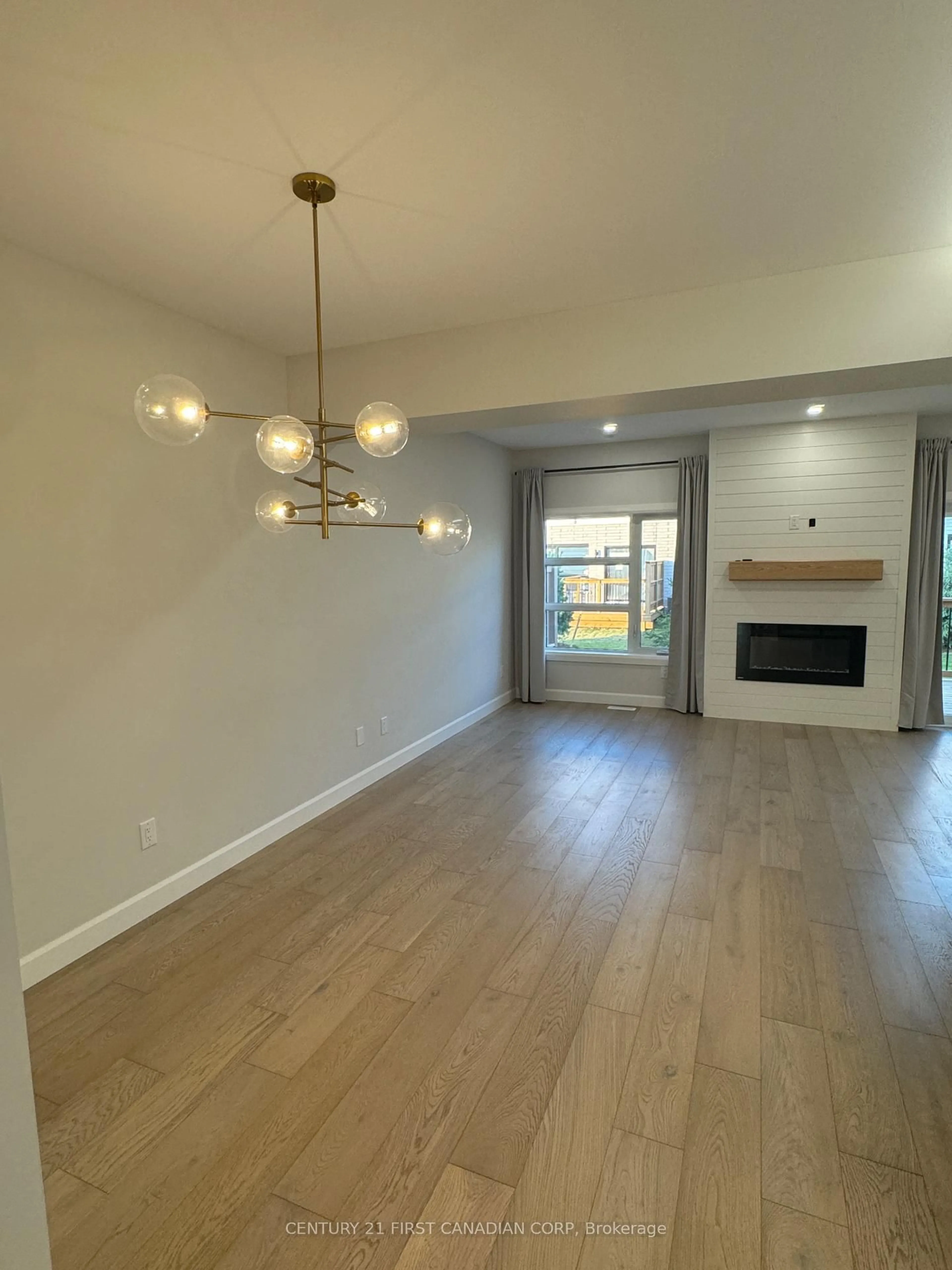 A pic of a room for 2358 Fair Oaks Blvd, London North Ontario N6G 0X4