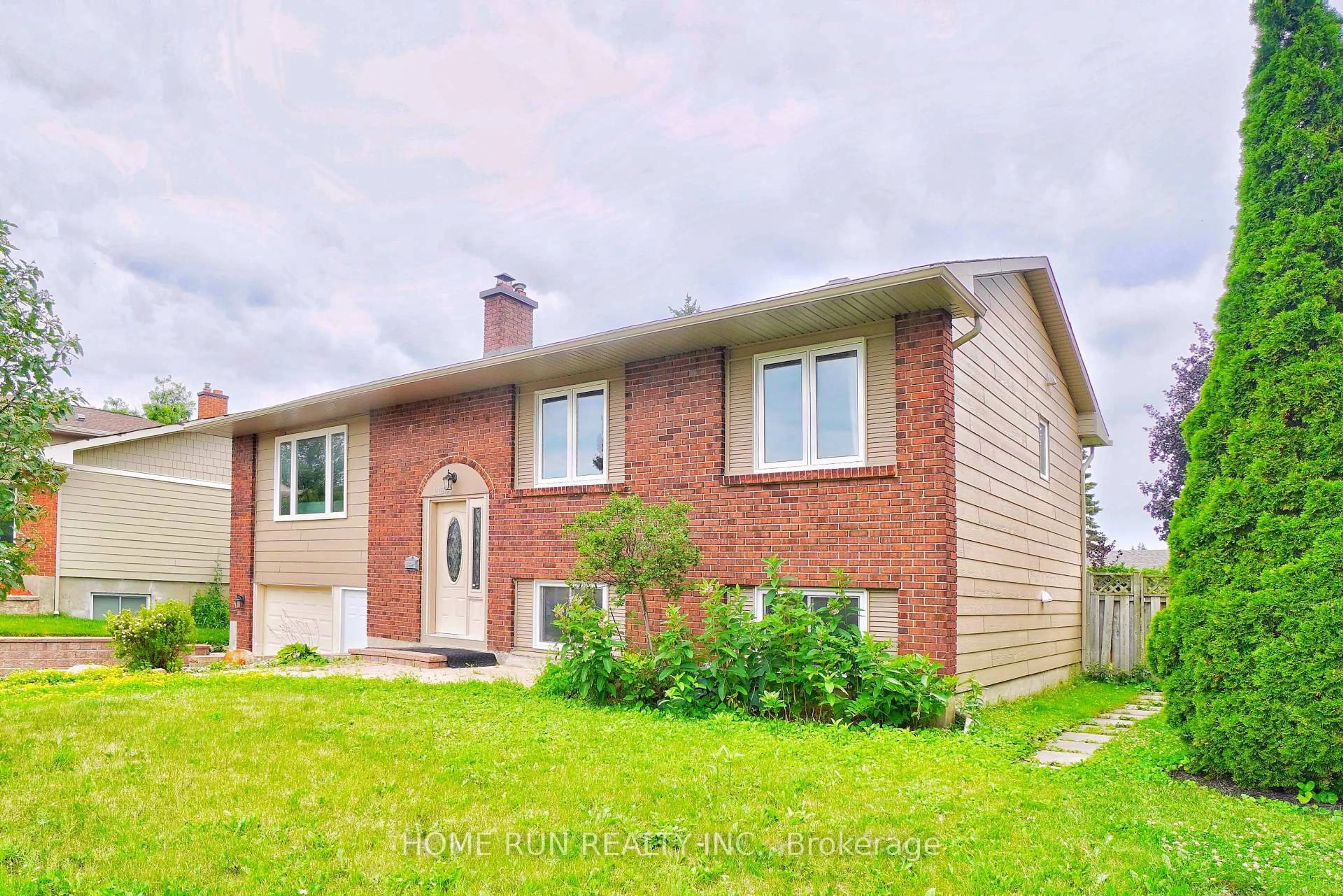 Home with brick exterior material, street for 1104 Plante Dr, Ottawa Ontario K1V 9E7