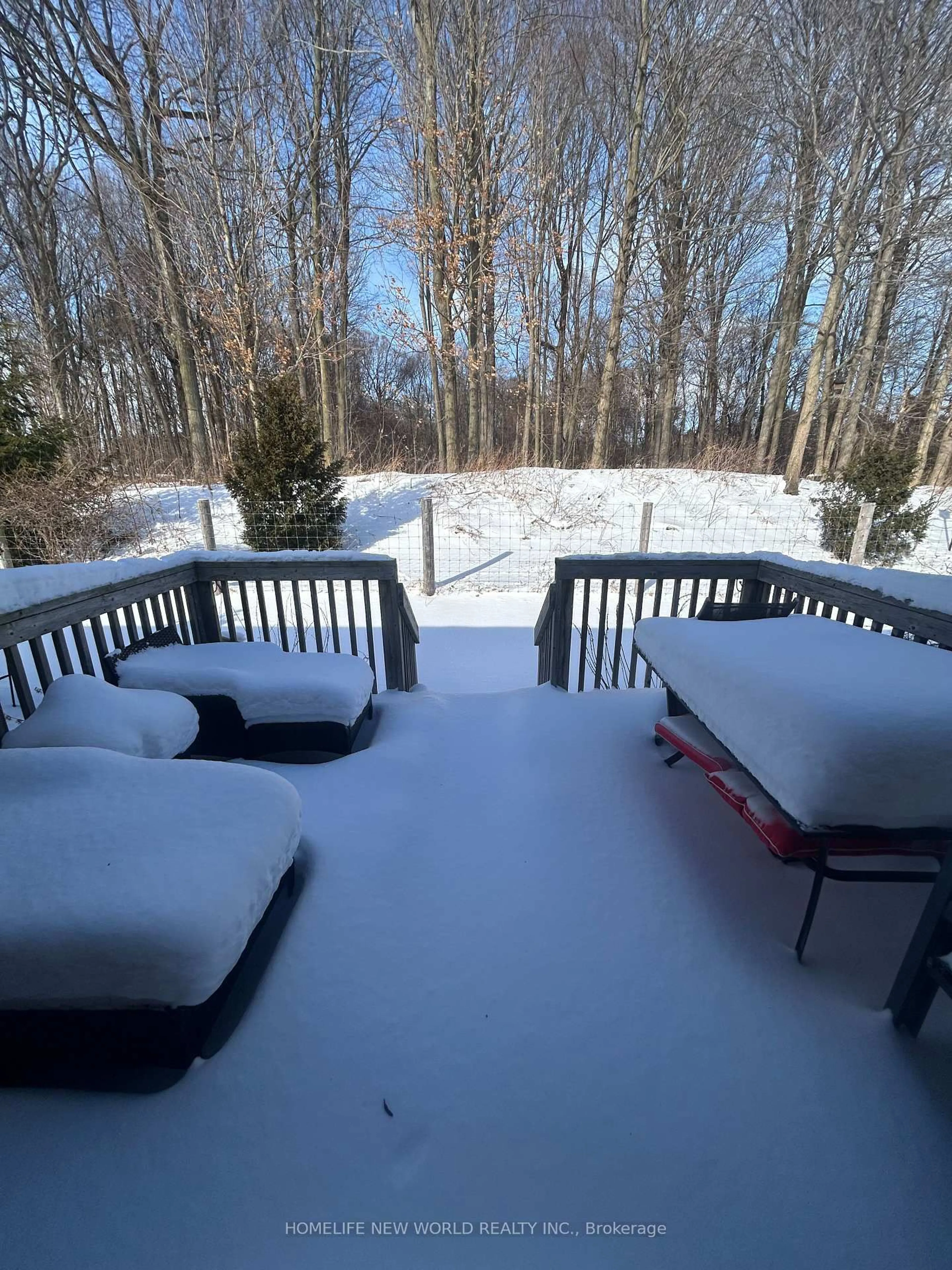 Patio, unknown for 194 Donly Dr #6, Norfolk Ontario N3Y 0C6