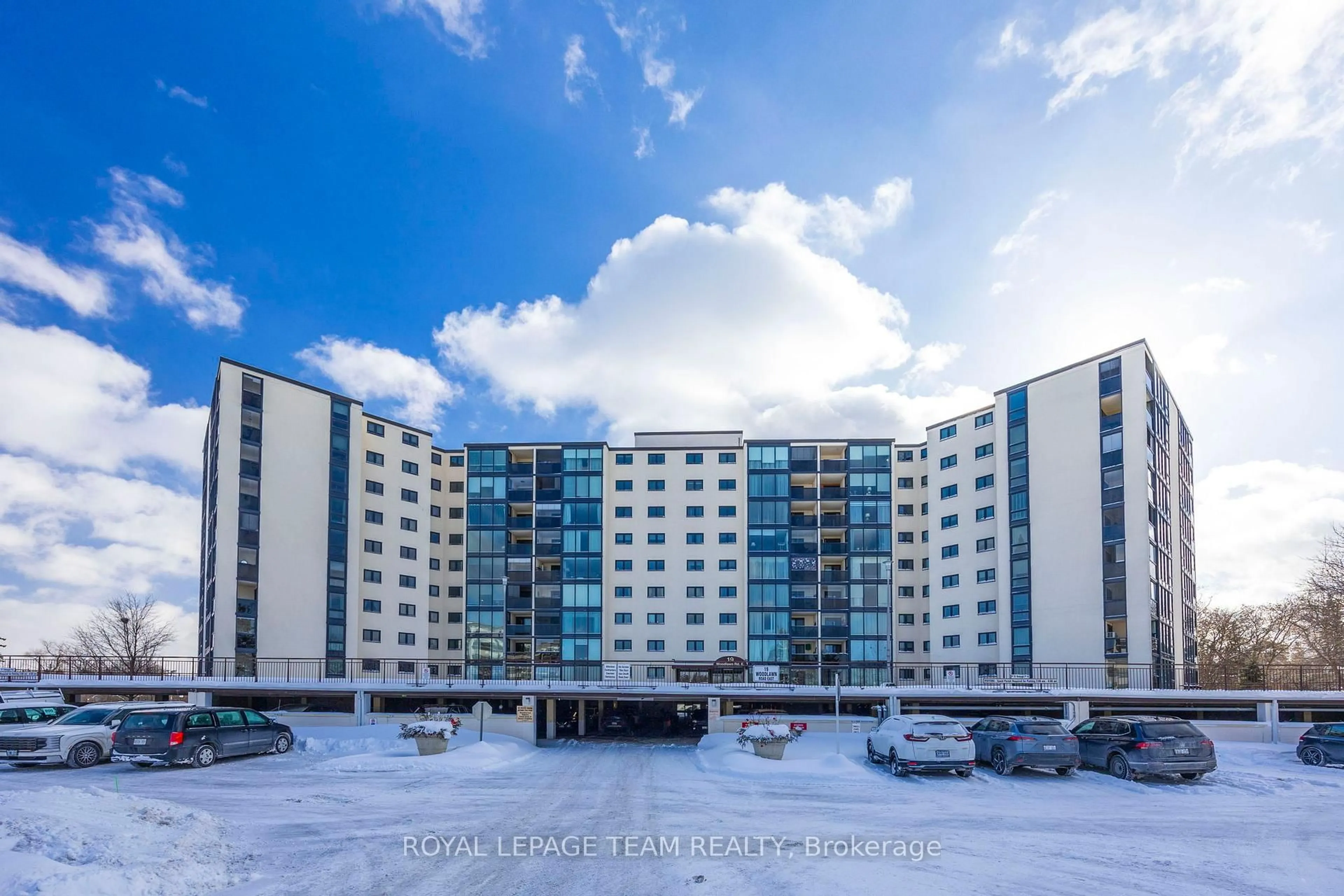 A pic from outside/outdoor area/front of a property/back of a property/a pic from drone, building for 19 Woodlawn Rd #109, Guelph Ontario N1H 7B1