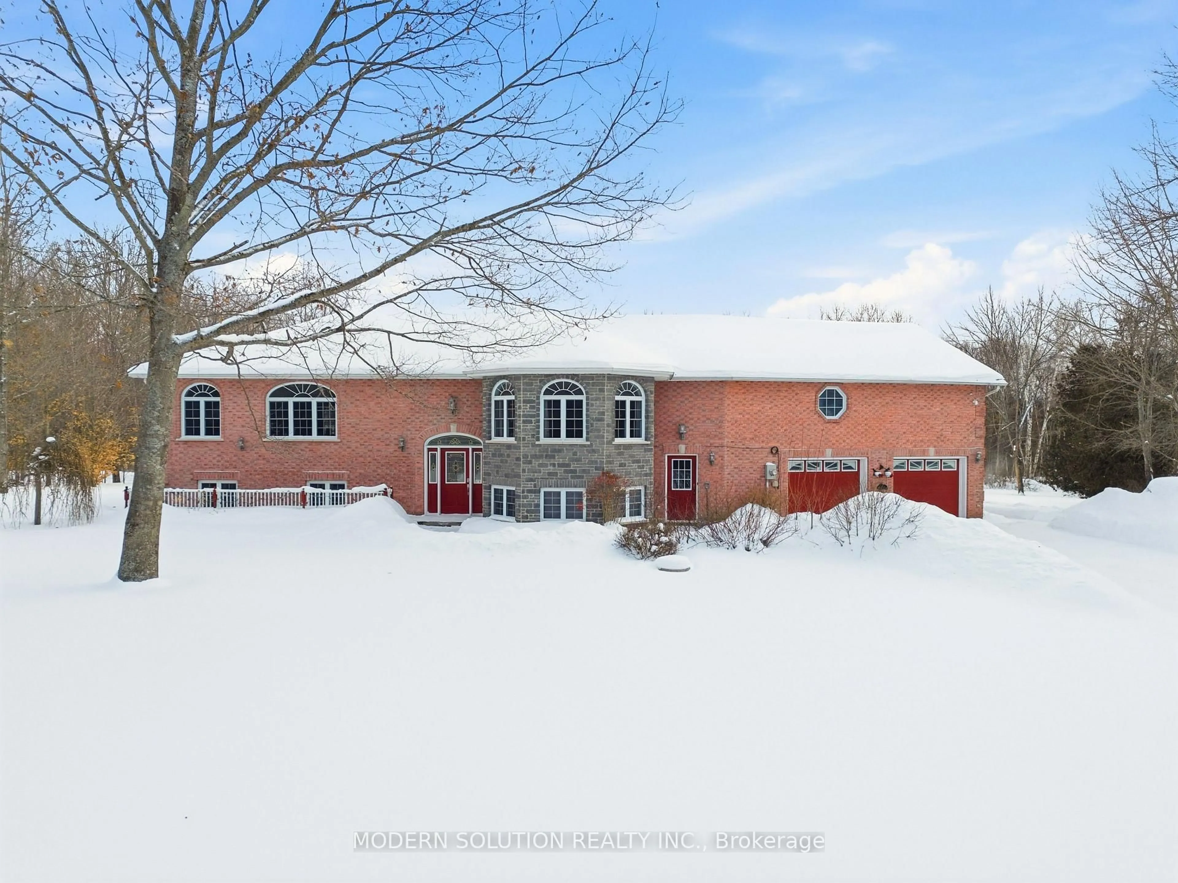 A pic from outside/outdoor area/front of a property/back of a property/a pic from drone, building for 510 QUIN-MO-LAC Rd, Madoc Ontario K0K 2K0