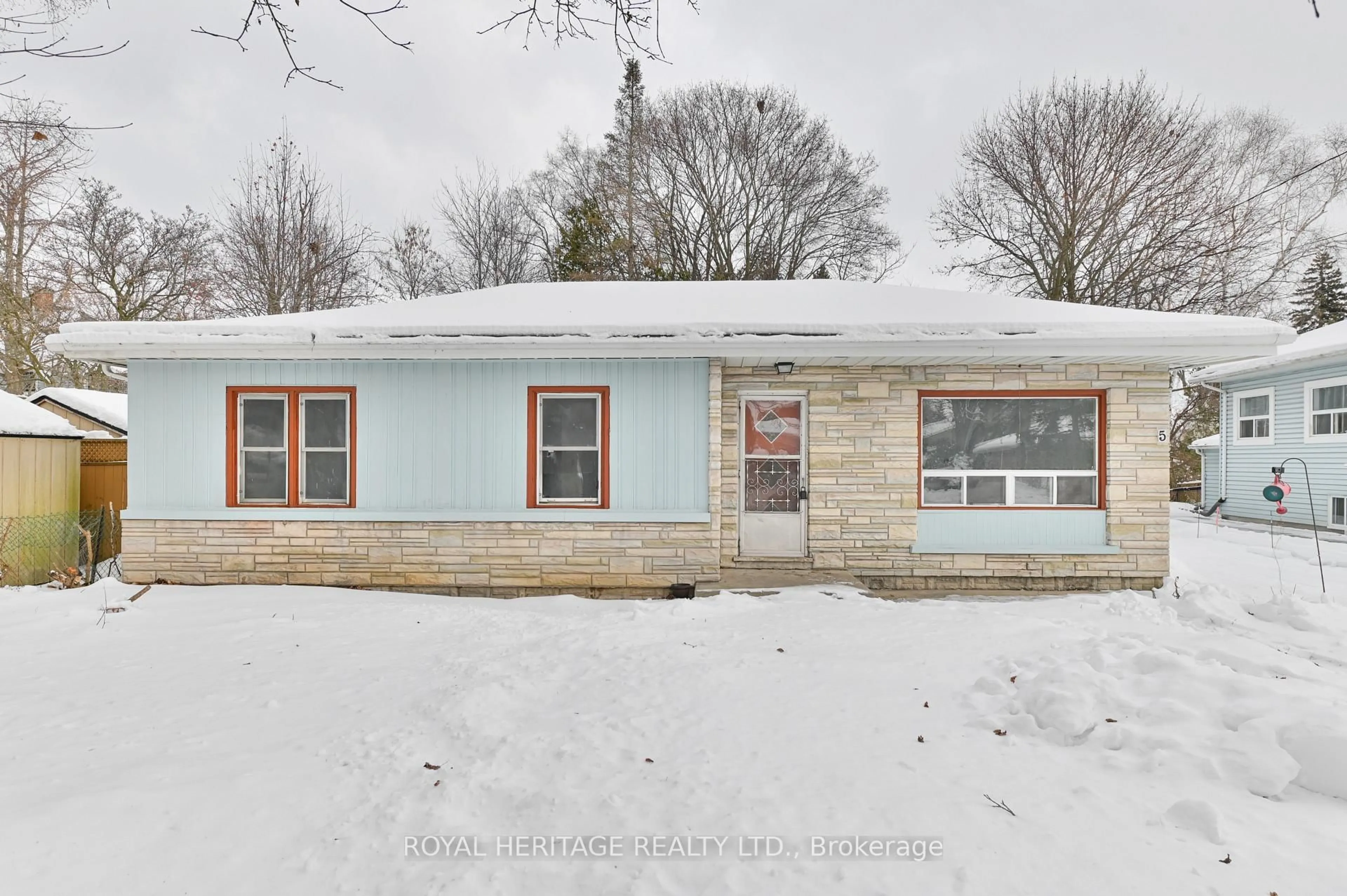 Unknown for 5 Meade St, Brighton Ontario K0K 1H0