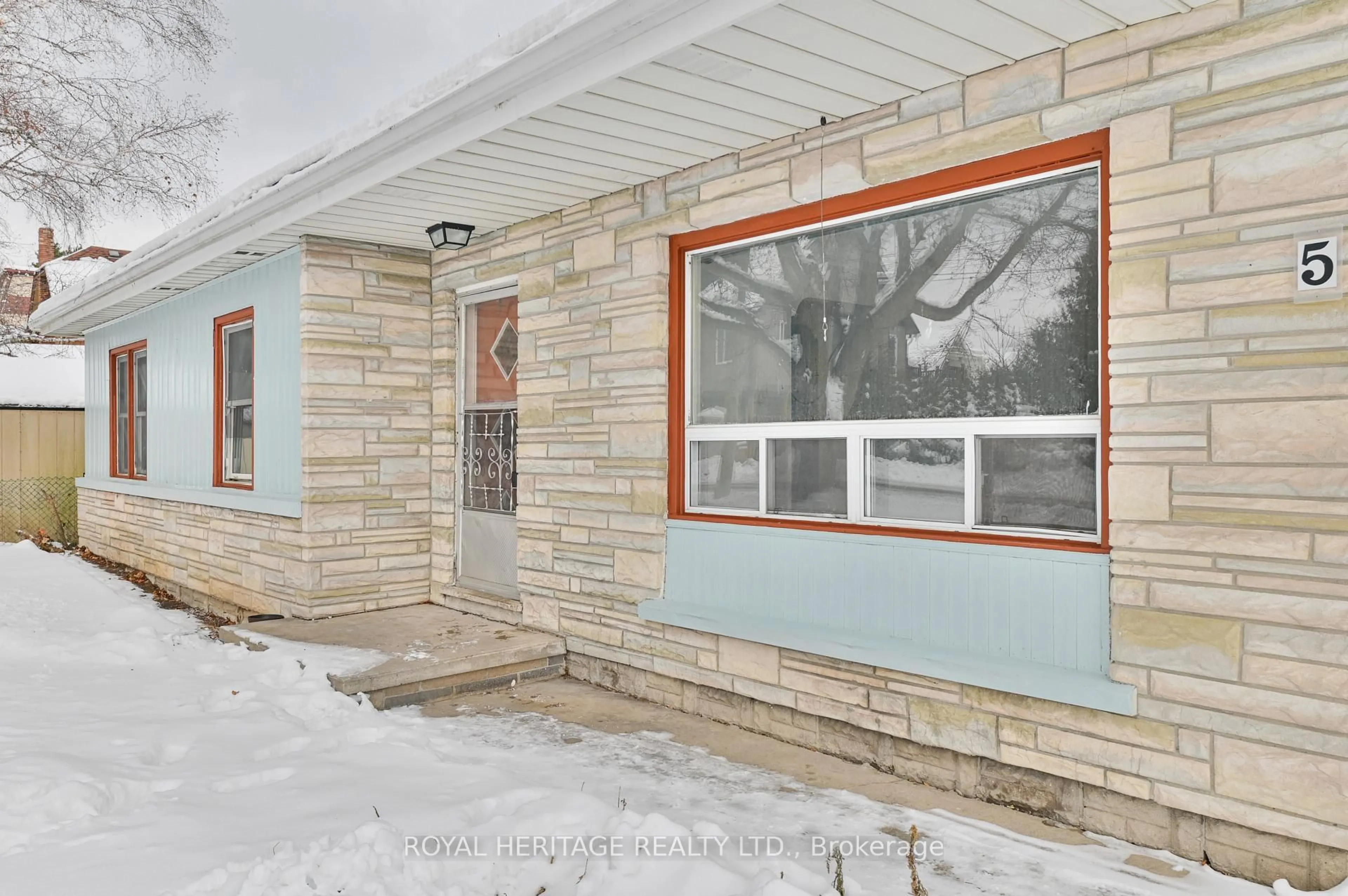 Unknown for 5 Meade St, Brighton Ontario K0K 1H0