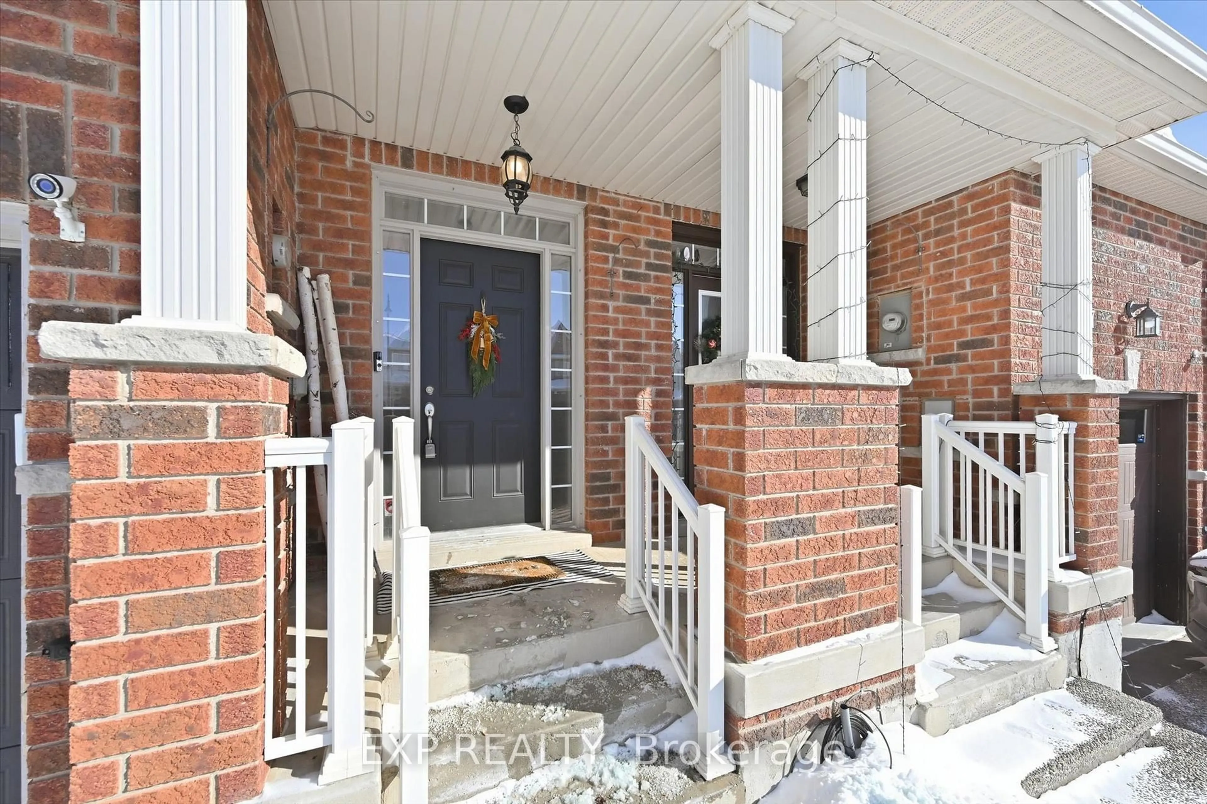 Indoor entryway for 45 Browview Dr, Hamilton Ontario L0R 2H0