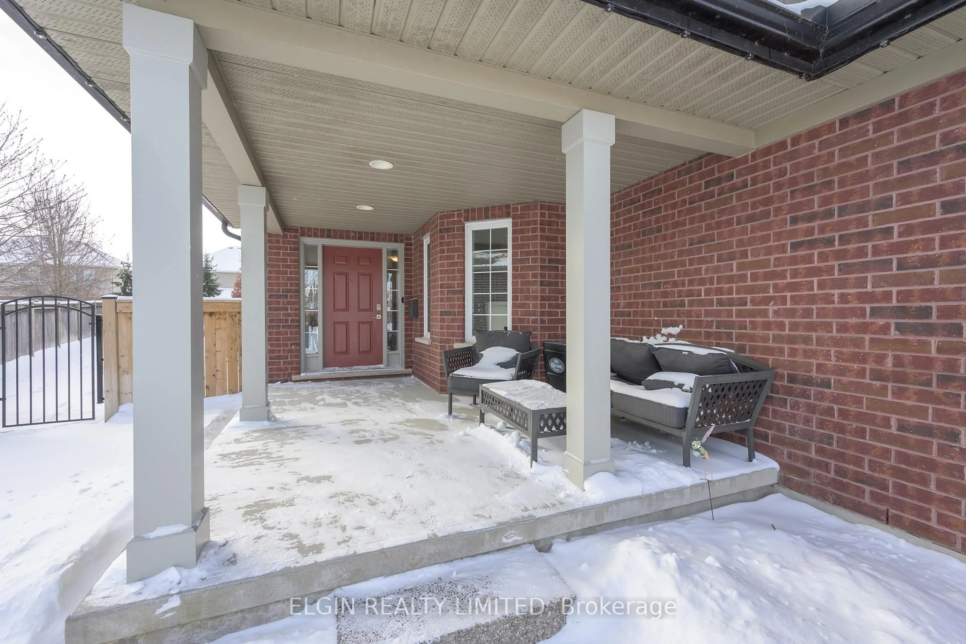 Unknown for 10 Kingfisher Crt, St. Thomas Ontario N5R 6L8