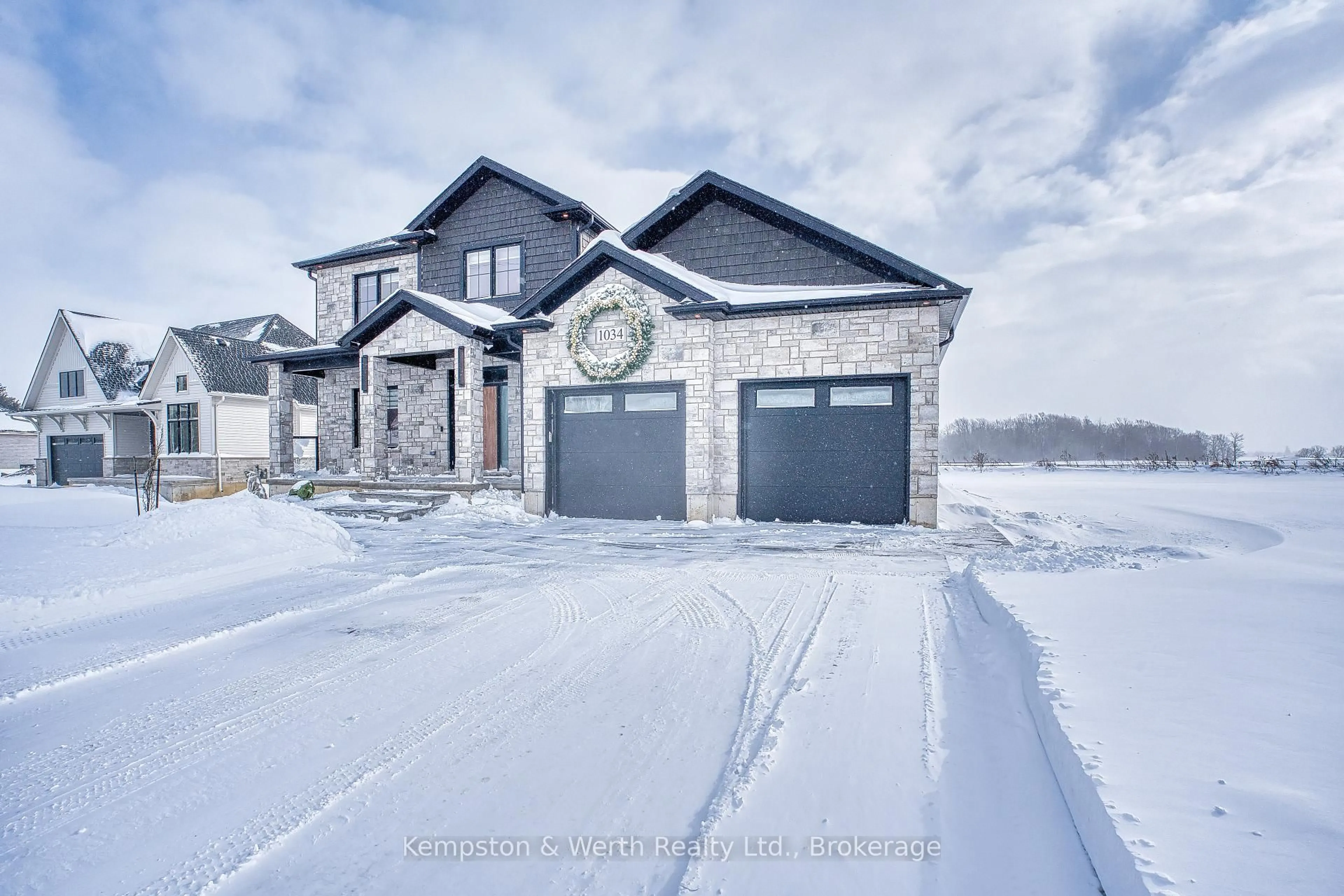 Home with brick exterior material, unknown for 1034 Walton Ave, North Perth Ontario N4W 3S2