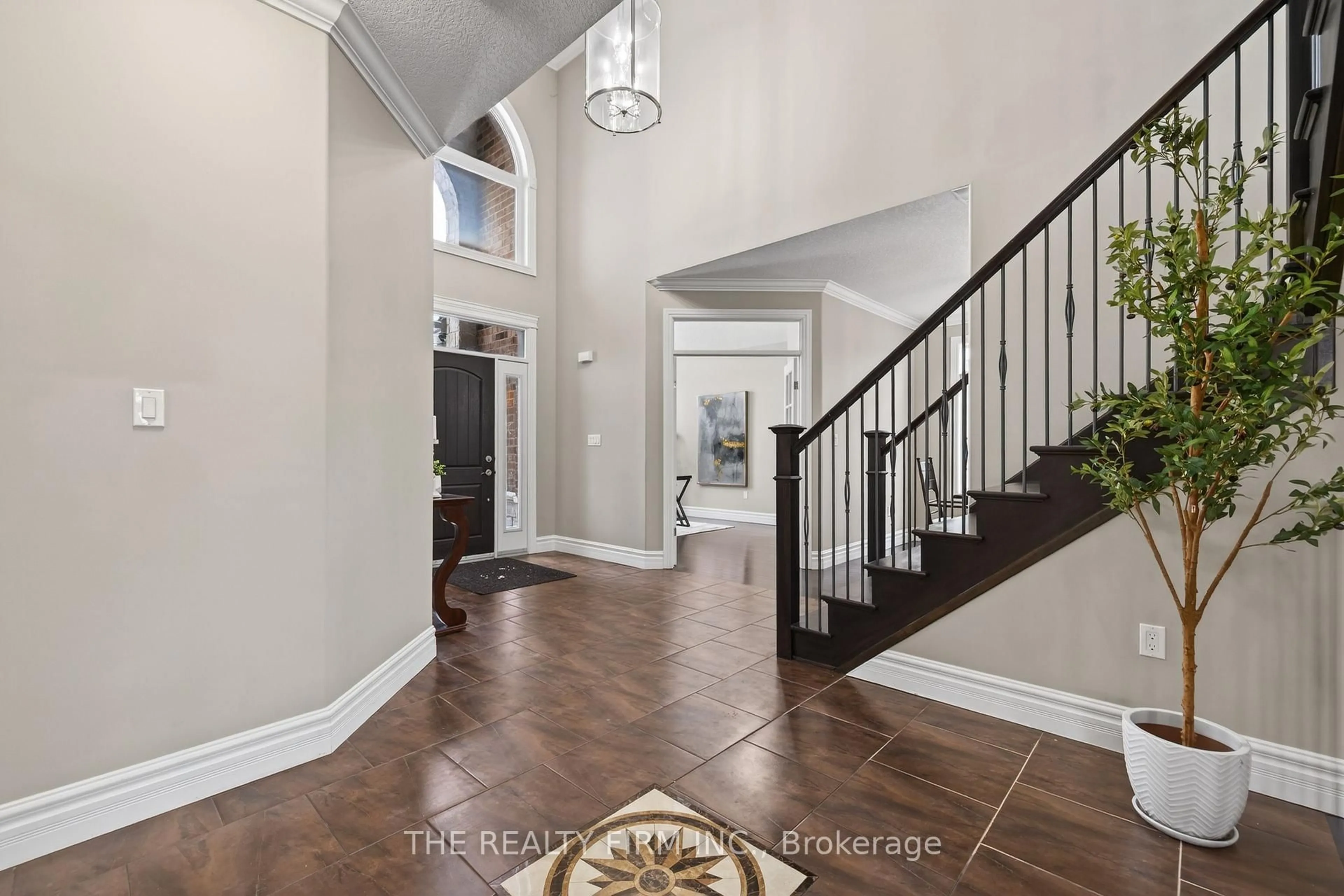 Indoor entryway for 3433 Settlement Tr, London South Ontario N6P 0C3
