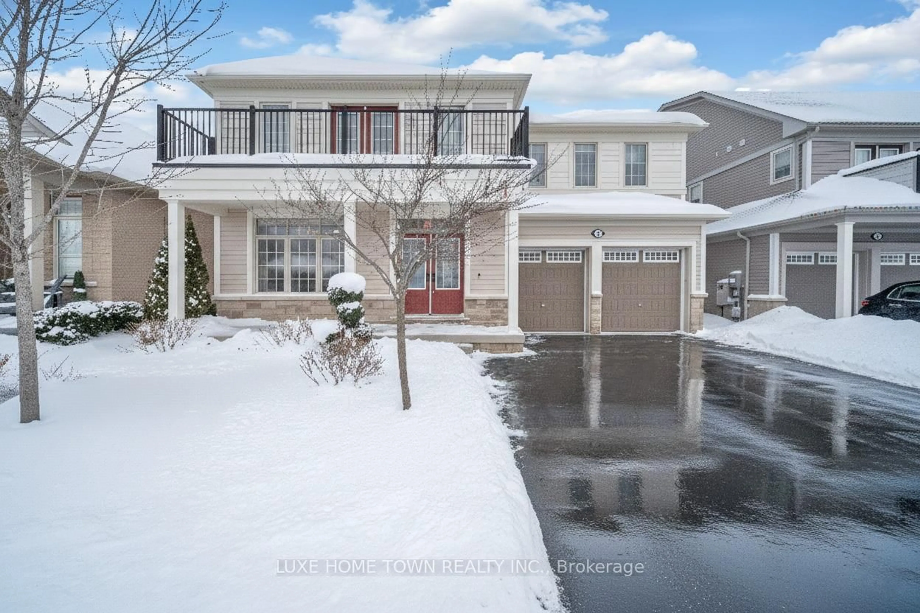 A pic from outside/outdoor area/front of a property/back of a property/a pic from drone, street for 136 Harpin Way, Centre Wellington Ontario N1M 0G9