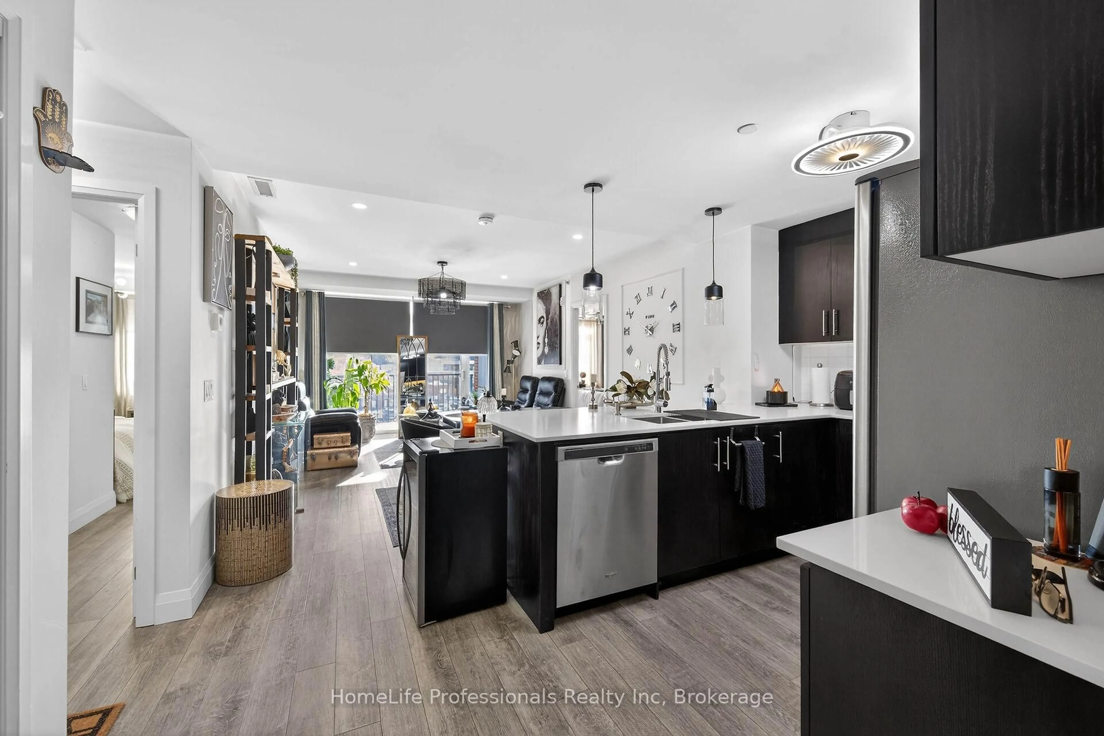 Open concept kitchen, unknown for 1 Redfern Ave #311, Hamilton Ontario L9C 0E6