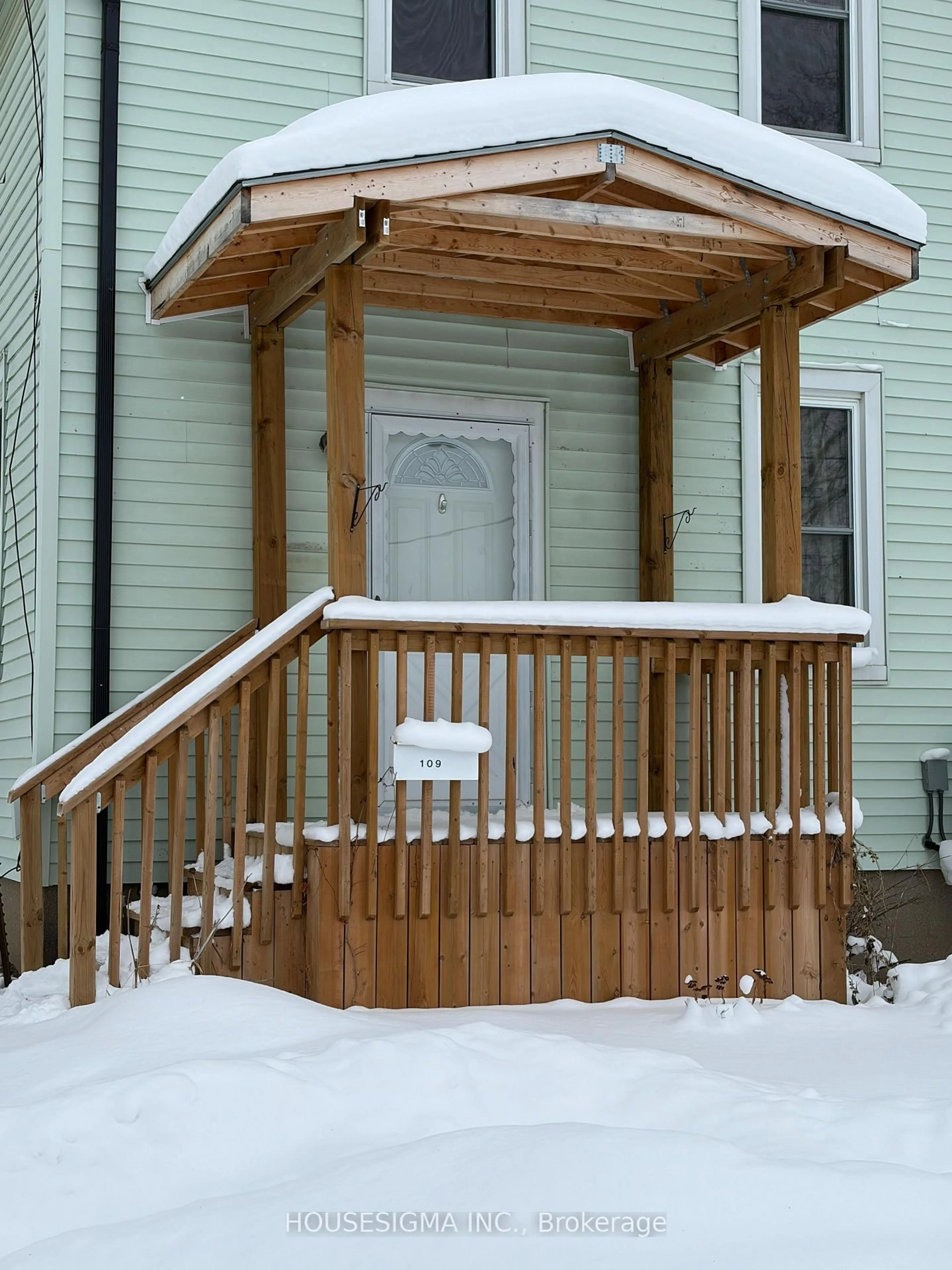 Unknown for 109 John St, East Zorra-Tavistock Ontario N0B 2R0