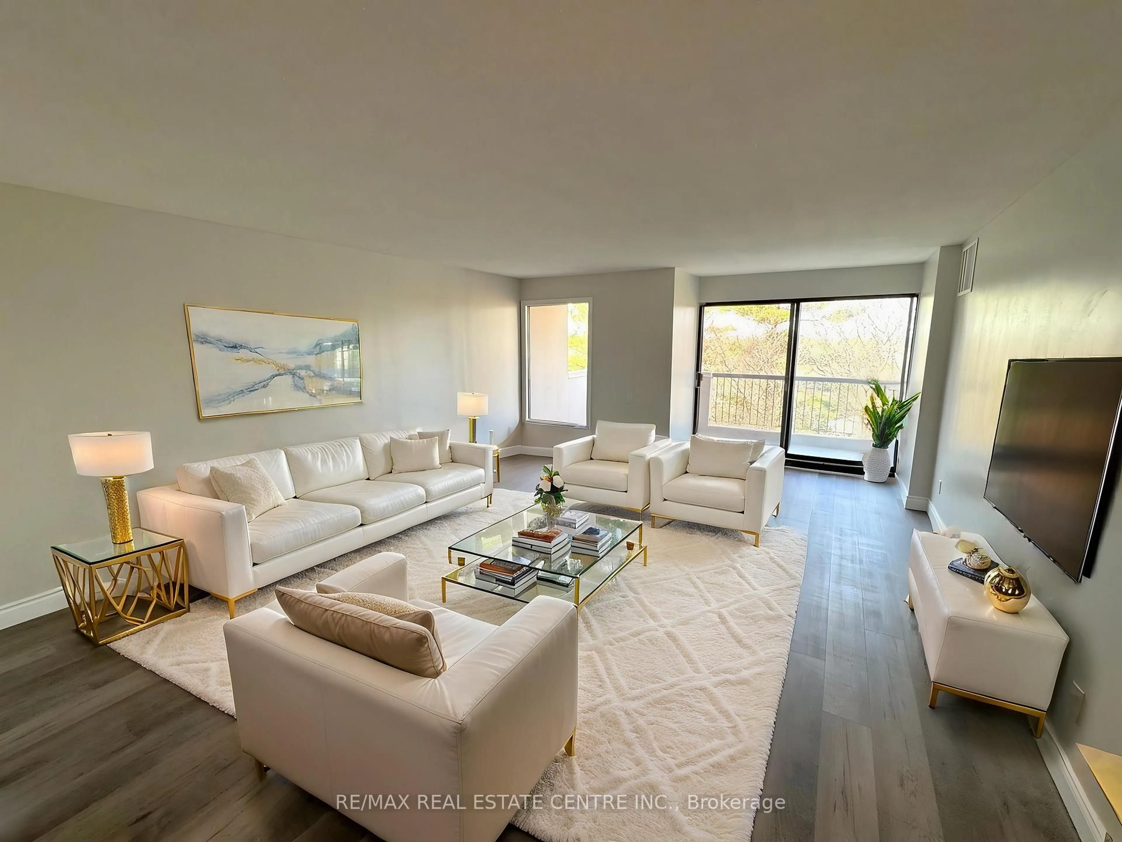 Living room with furniture, unknown for 260 SHELDON Ave #508, Kitchener Ontario N2H 6P2