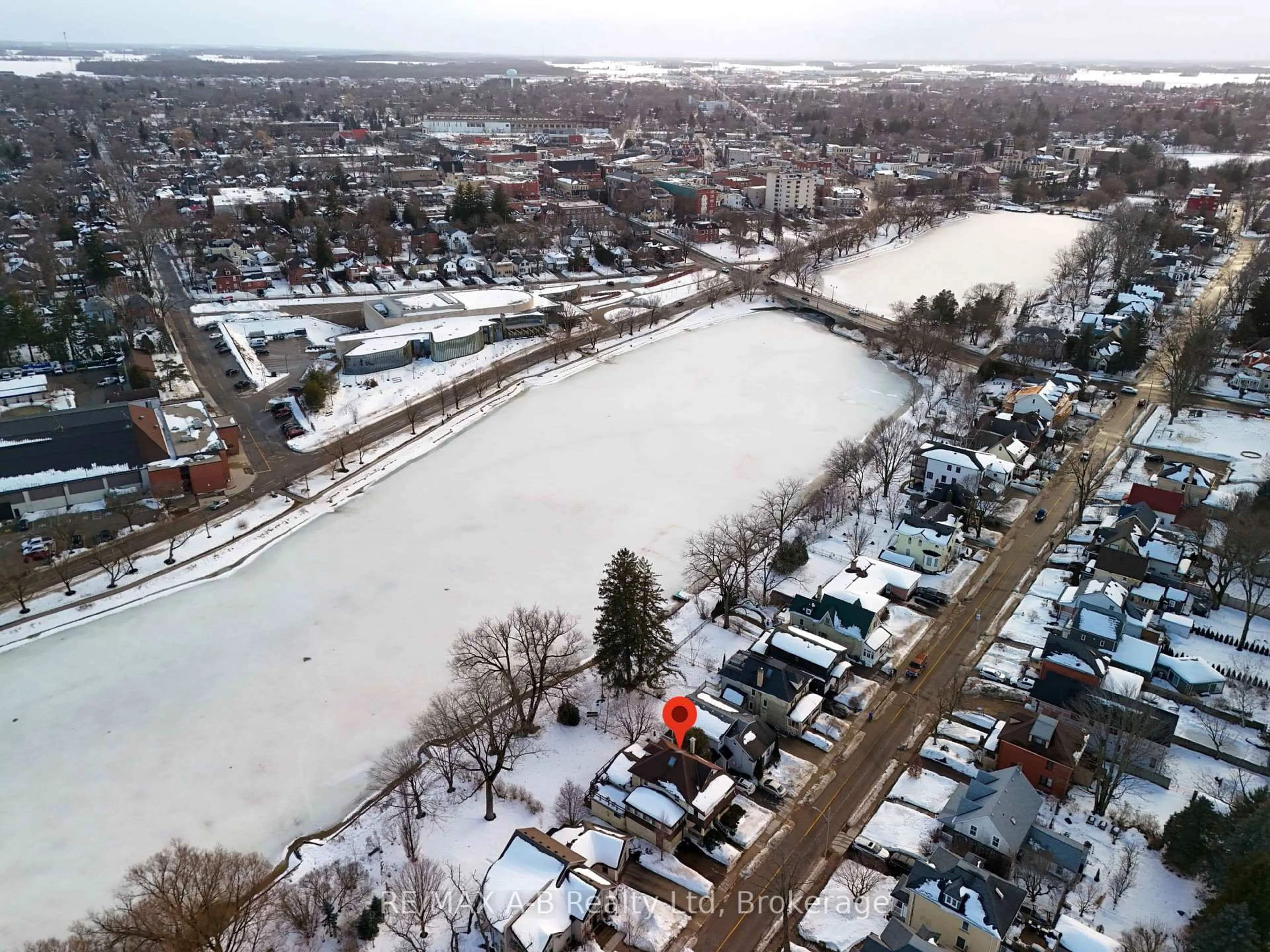 A pic from outside/outdoor area/front of a property/back of a property/a pic from drone, street for 235 William St, Stratford Ontario N5A 4Y2
