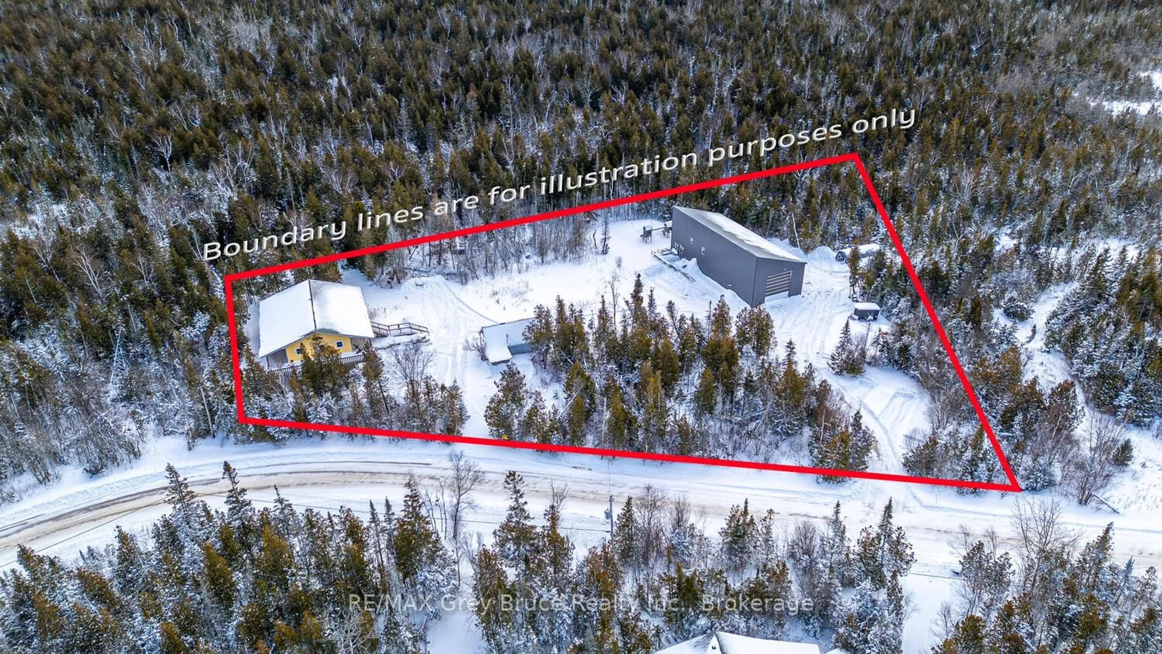 A pic from outside/outdoor area/front of a property/back of a property/a pic from drone, building for 13 & 17 Zorra Dr, Northern Bruce Peninsula Ontario N0H 2R0