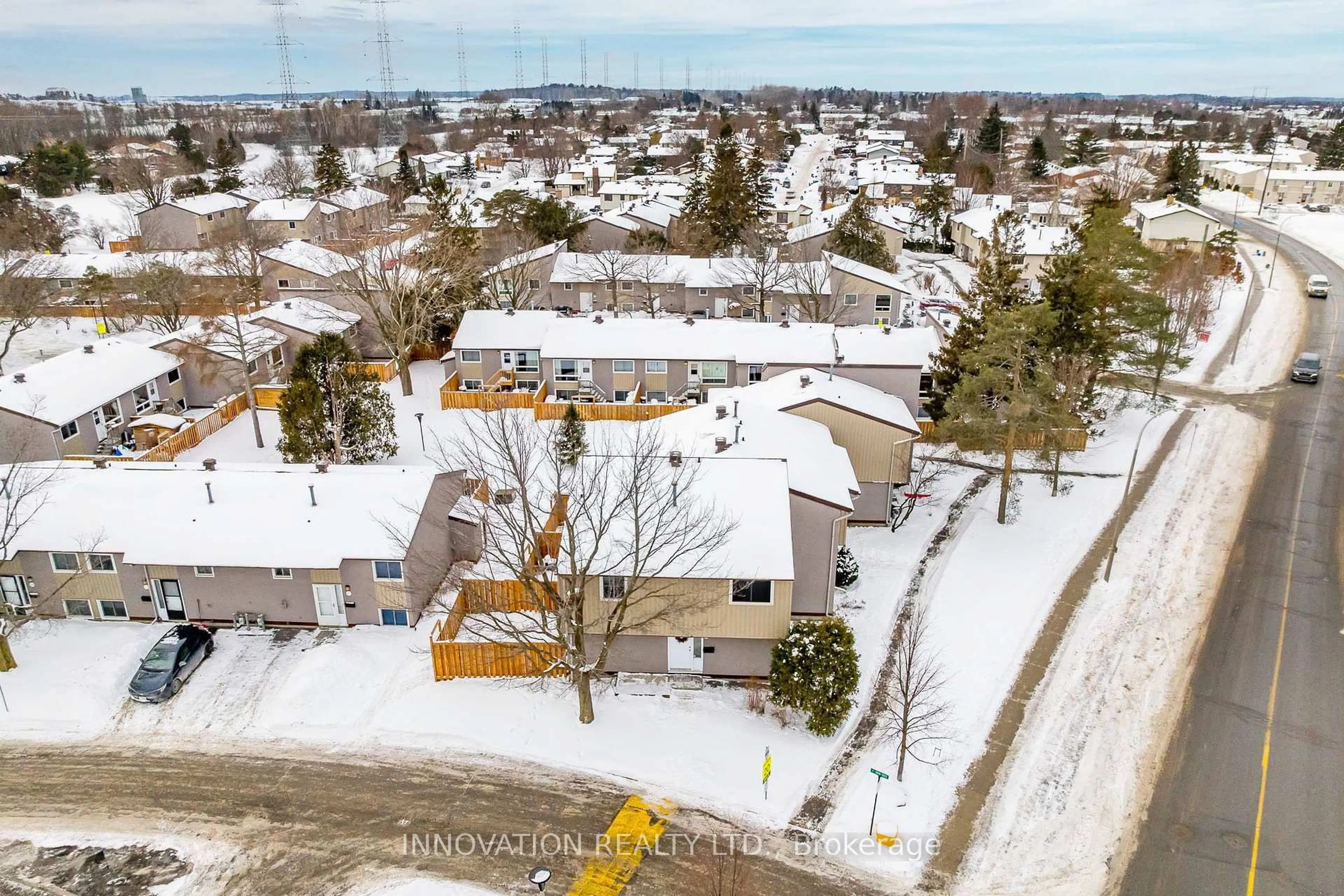 A pic from outside/outdoor area/front of a property/back of a property/a pic from drone, street for 274 Woodfield Dr, Ottawa Ontario K2G 3W9
