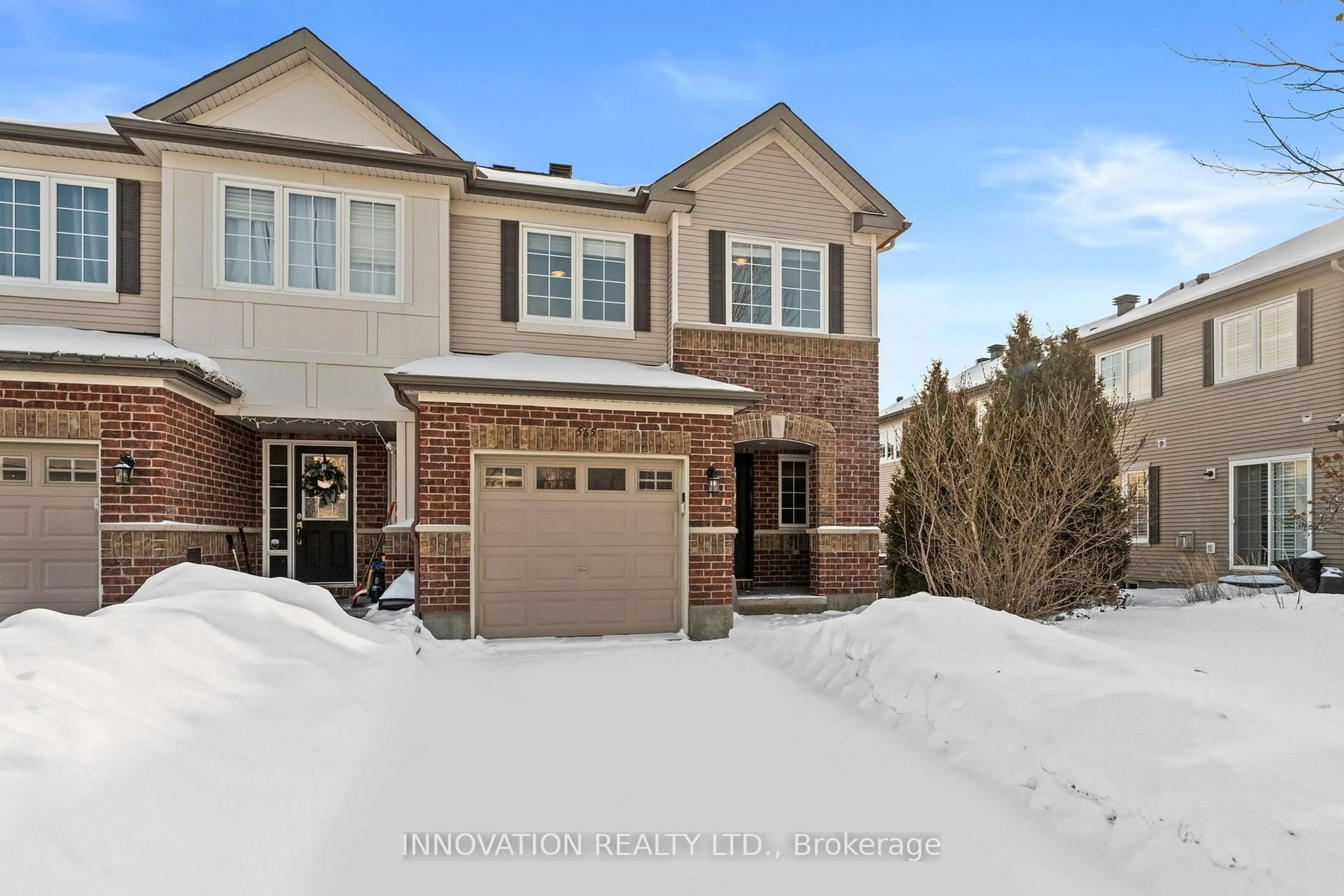 Home with brick exterior material, street for 565 Dalewood Cres, Ottawa Ontario K2S 0L3