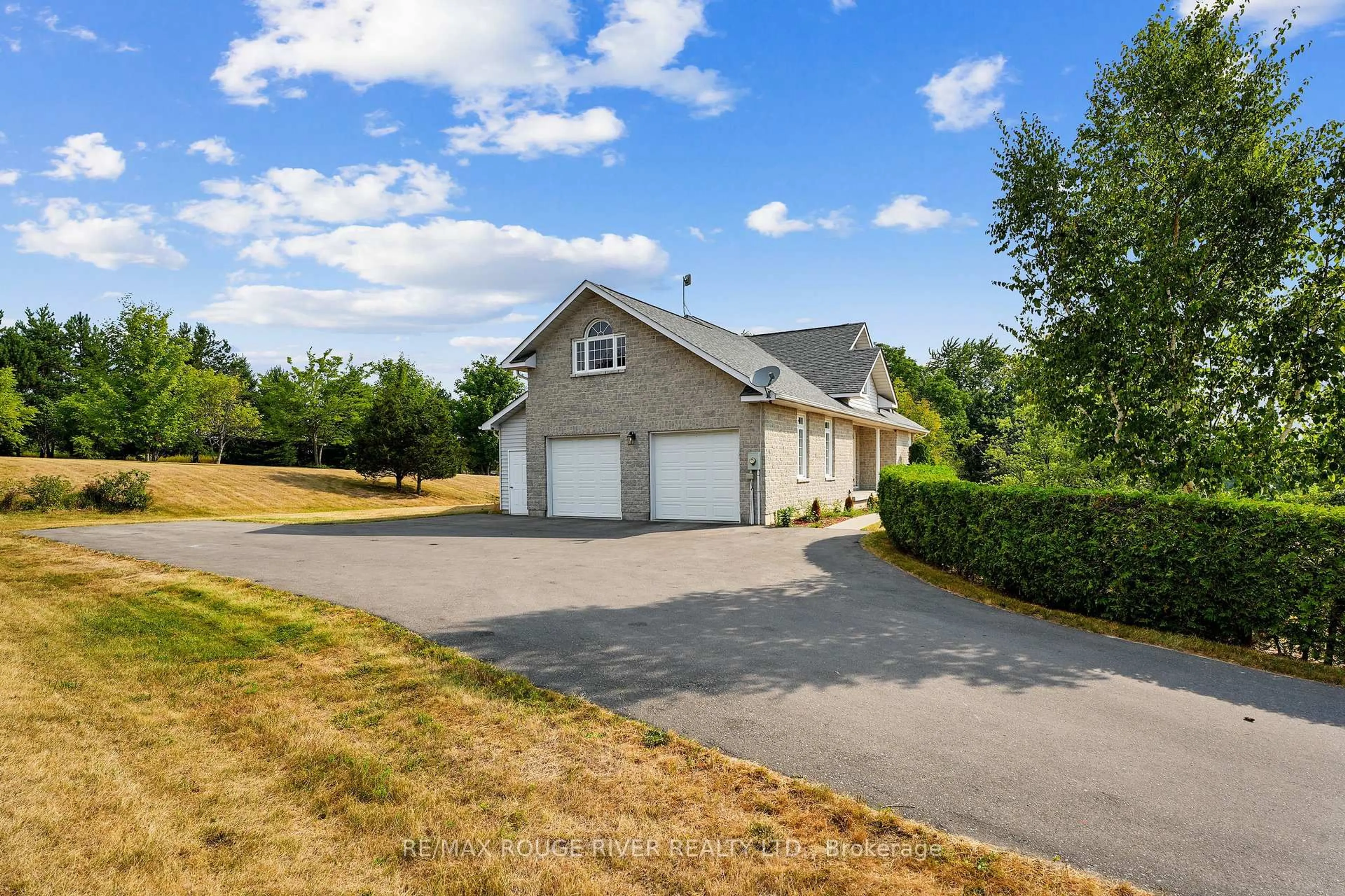A pic from outside/outdoor area/front of a property/back of a property/a pic from drone, unknown for 9138 Danforth Rd, Cobourg Ontario K9A 4J8