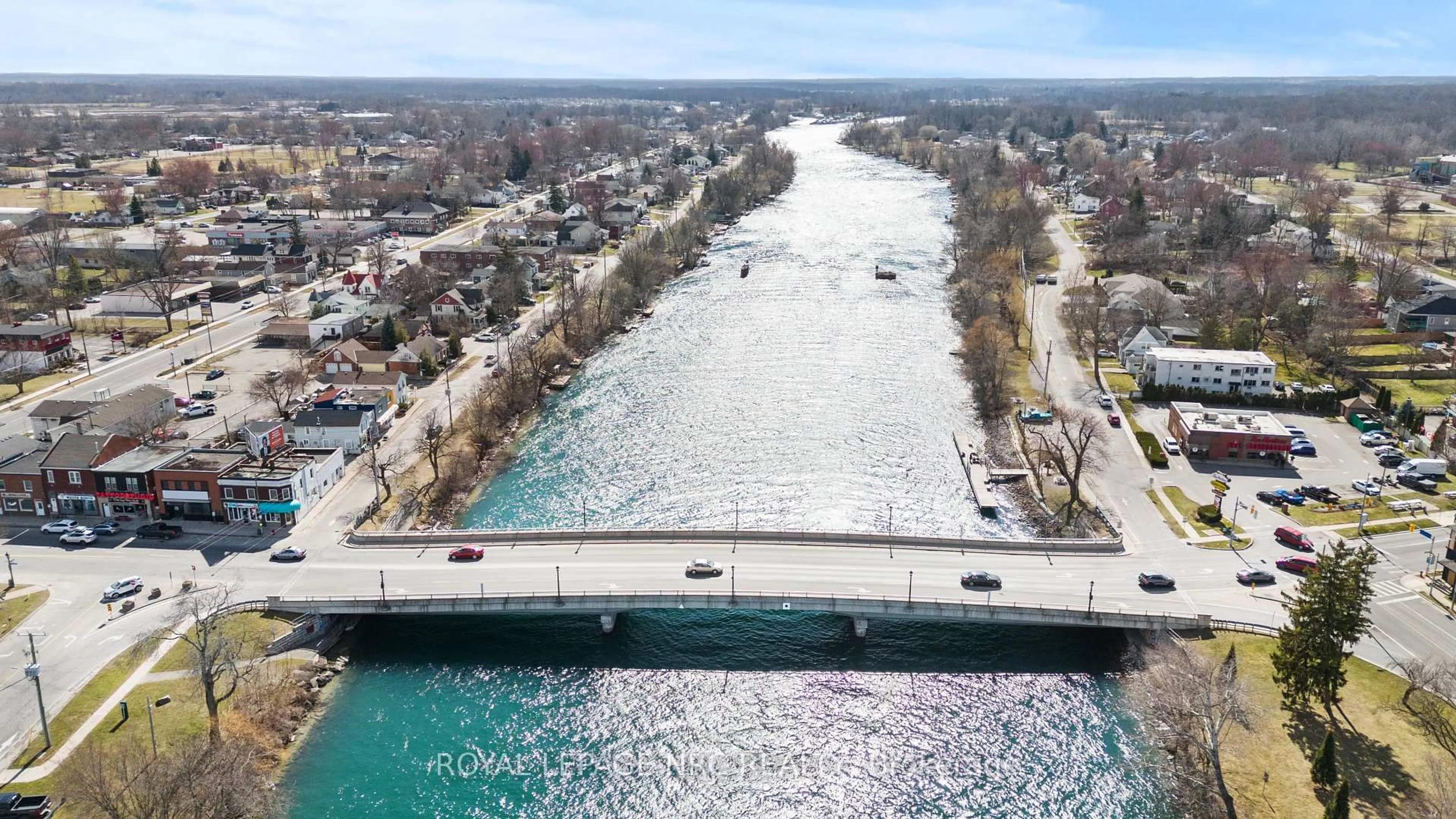 Blurry image for 3710 Main St #106, Niagara Falls Ontario L2G 6B1