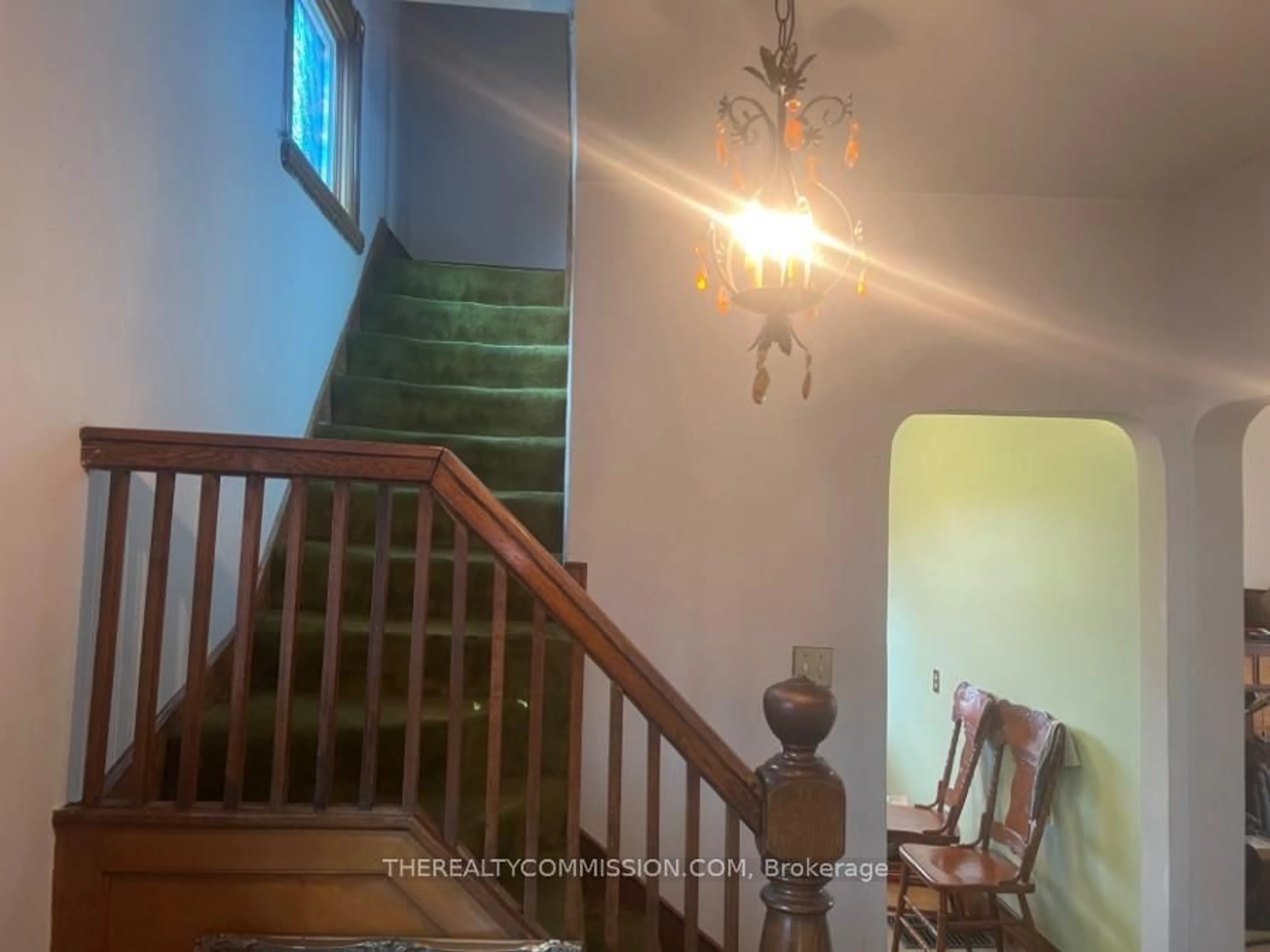 Unknown for 94 Park Ave, St. Thomas Ontario N5R 4W1