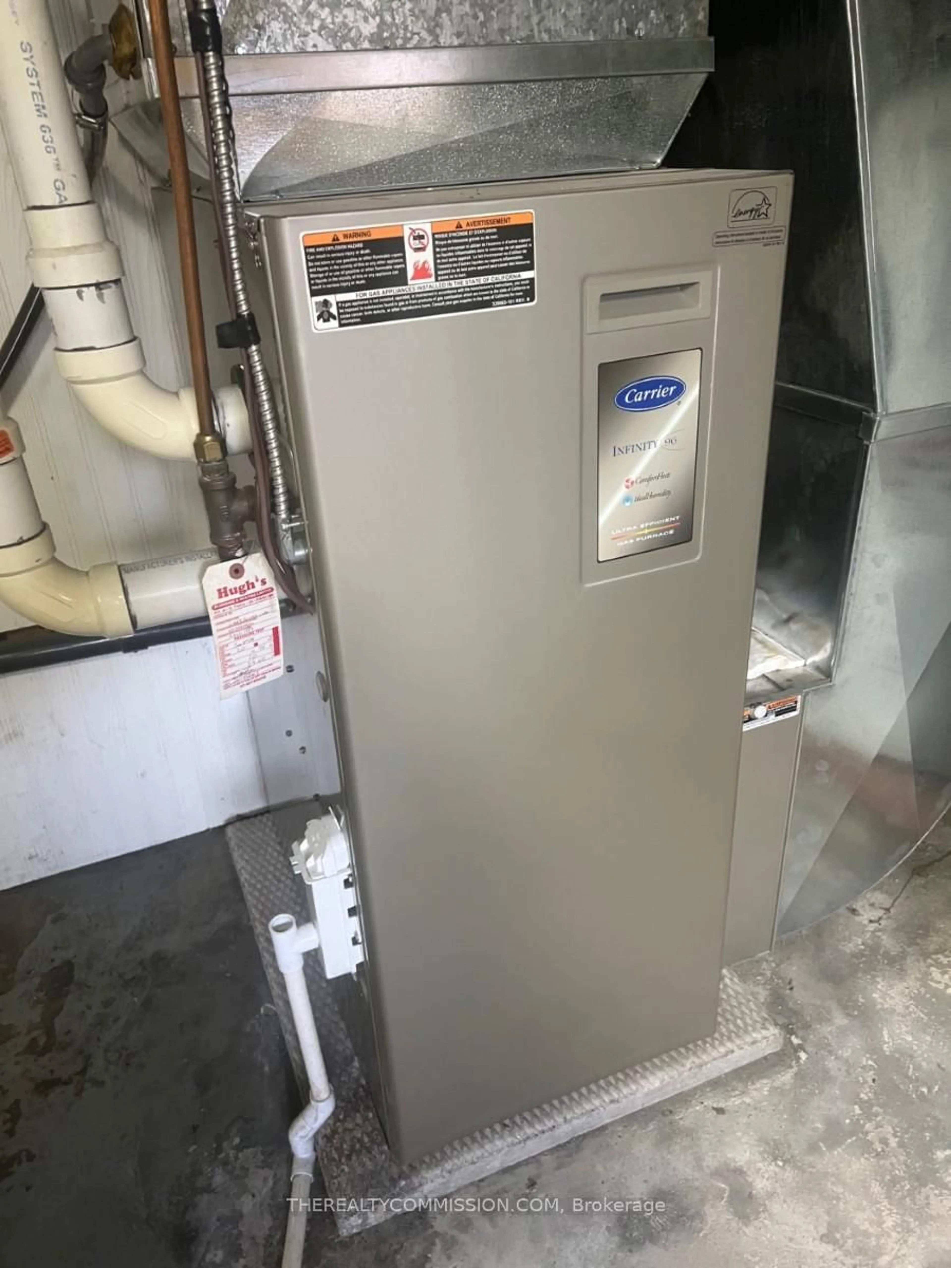 A pic of a room for 94 Park Ave, St. Thomas Ontario N5R 4W1