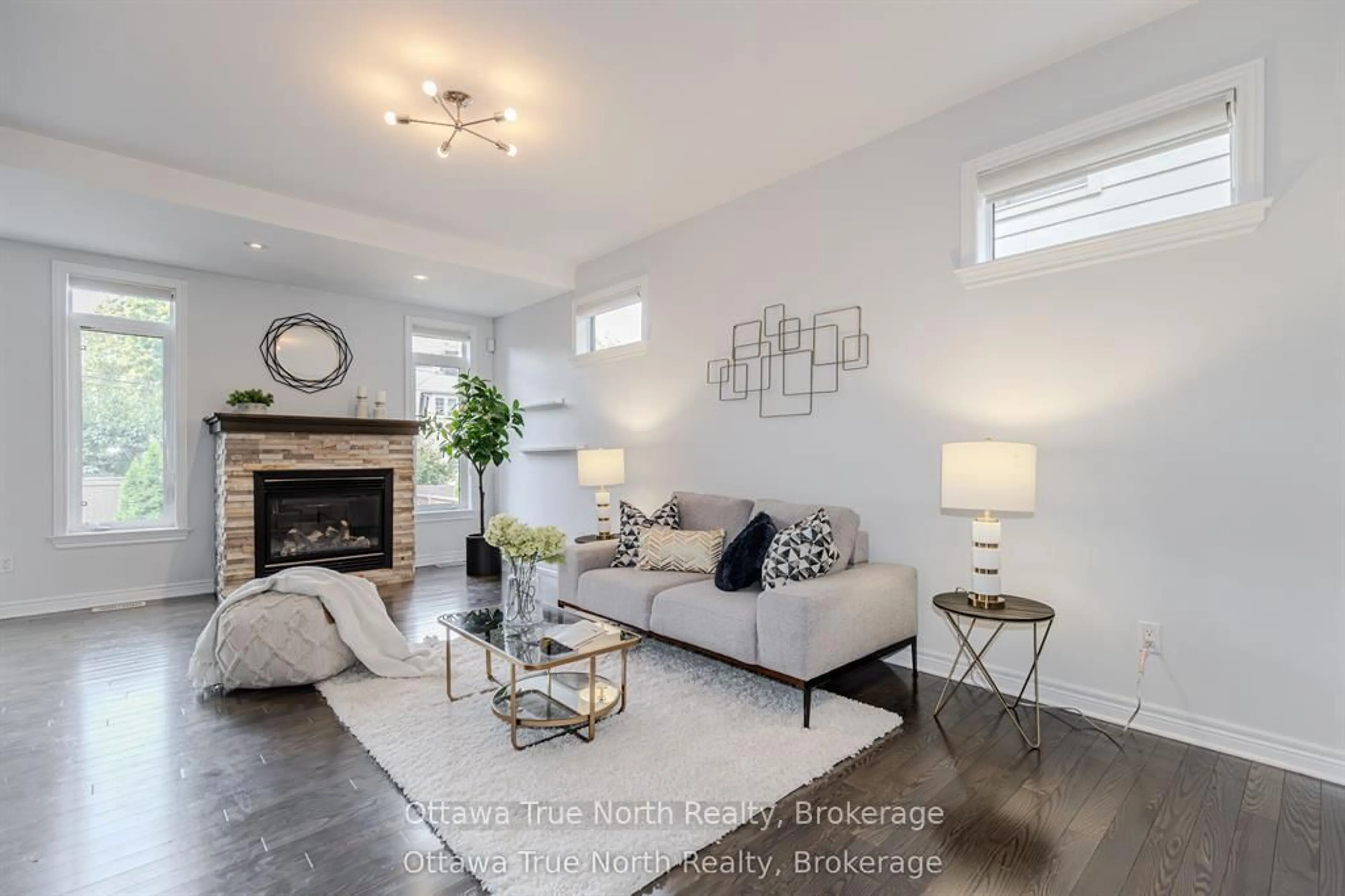 Living room with furniture, unknown for 206 Ancaster Ave, Ottawa Ontario K2B 5B3