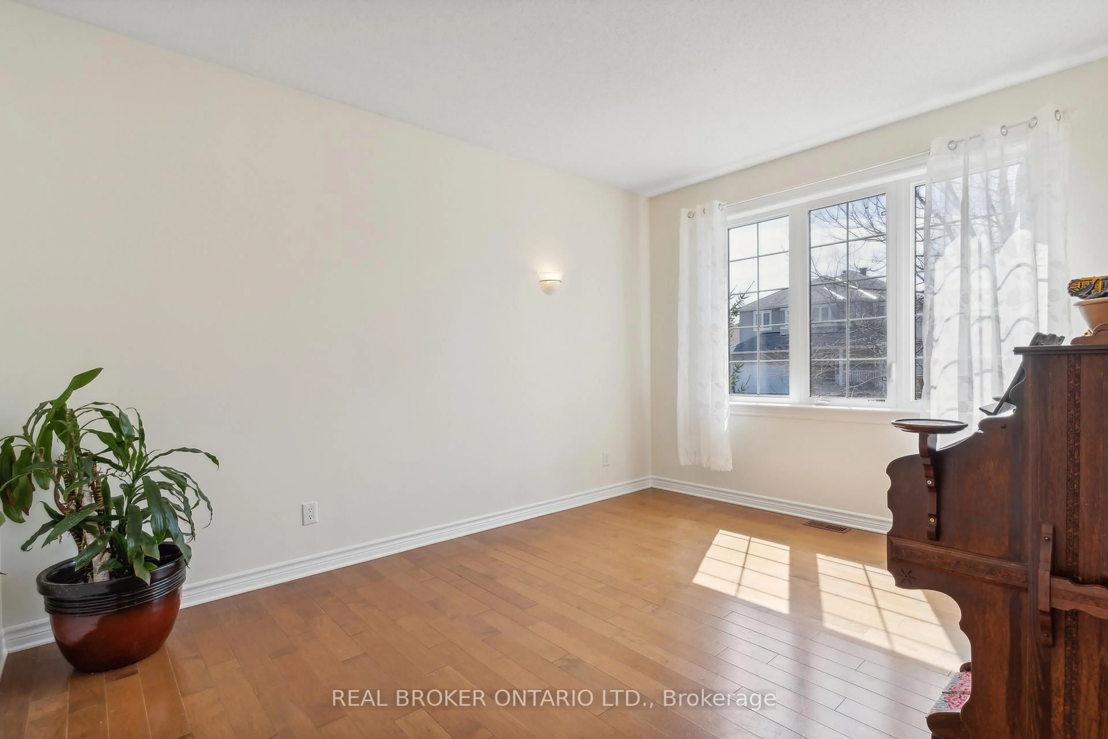 A pic of a room for 51 Waterside Dr, Carleton Place Ontario K7C 0B1