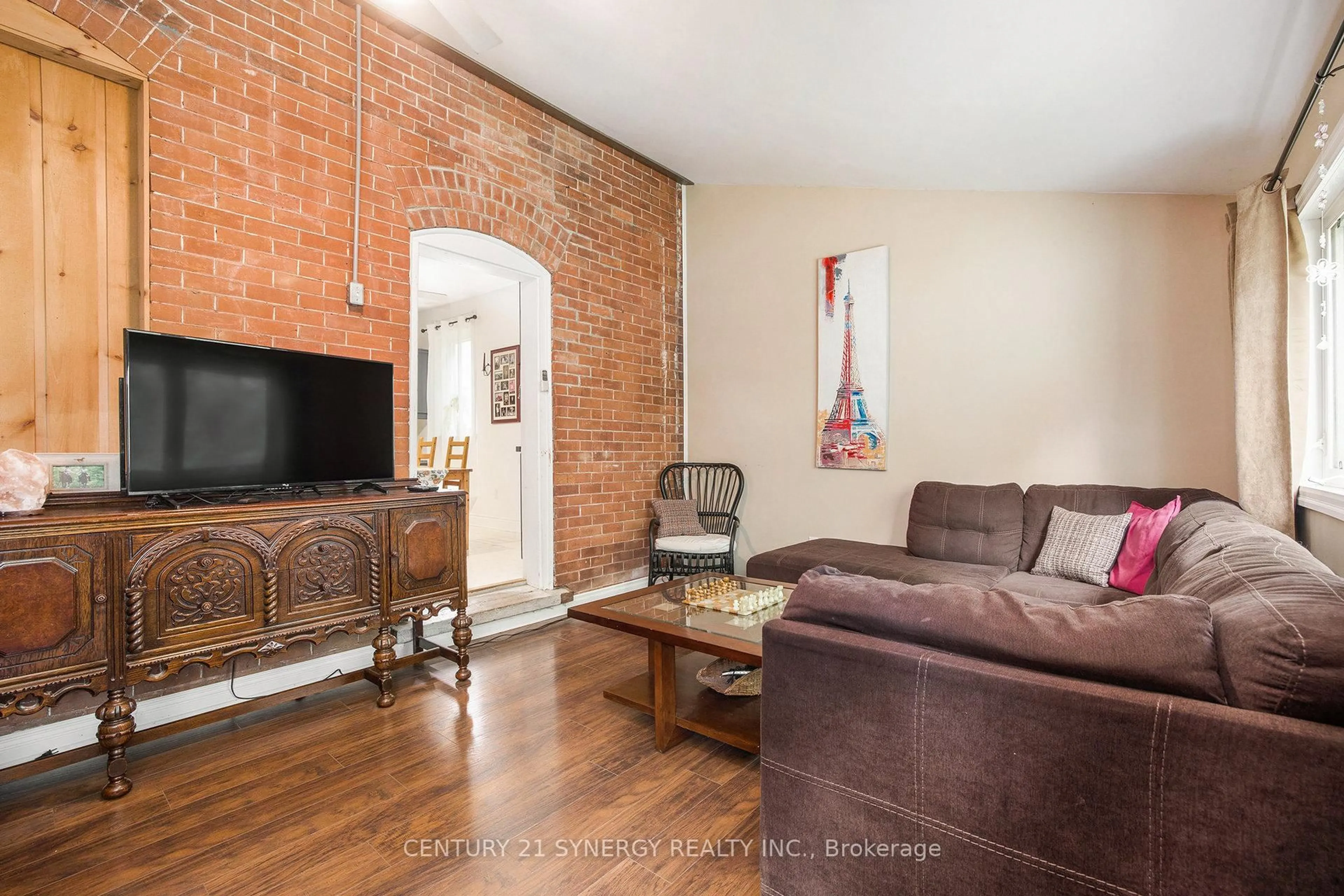 Living room with furniture, unknown for 146 Wolford Ctr Rd, Merrickville-Wolford Ontario K0G 1N0